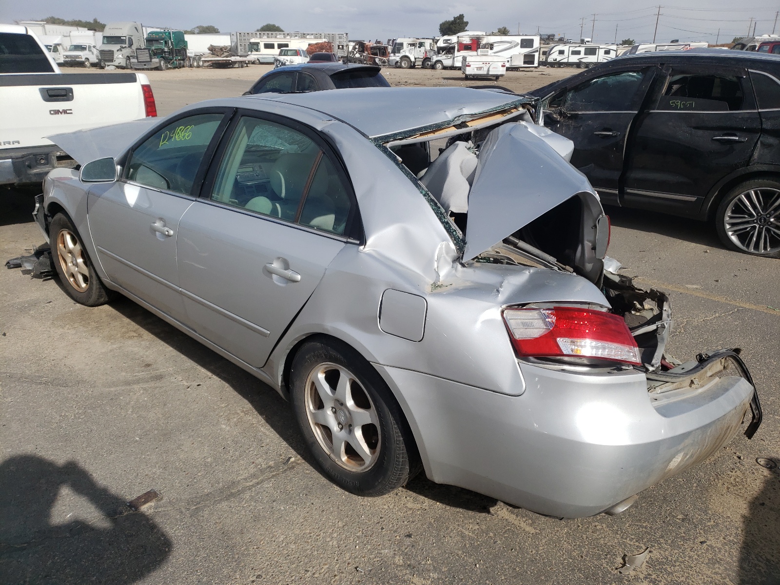 Photo 3 from auction – 2006 HYUNDAI SONATA GLS with VIN 5NPEU46F06H038692