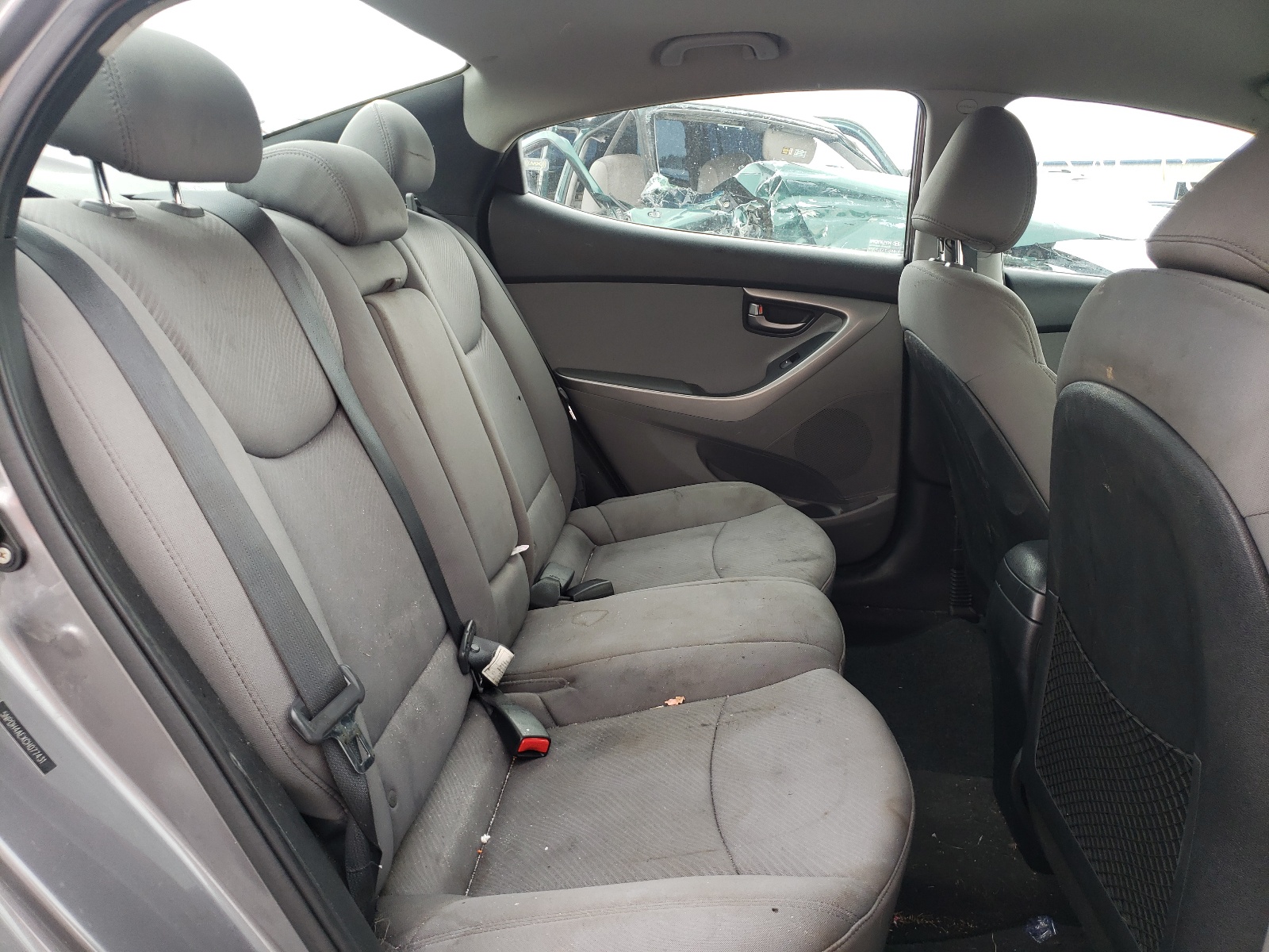 Photo 6 from auction – 2012 HYUNDAI ELANTRA GL with VIN 5NPDH4AEXCH077431