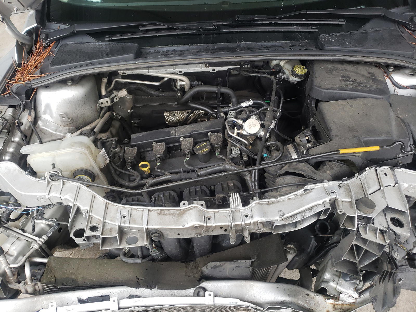 Photo 7 from auction – 2012 FORD FOCUS SE with VIN 1FAHP3K25CL352739