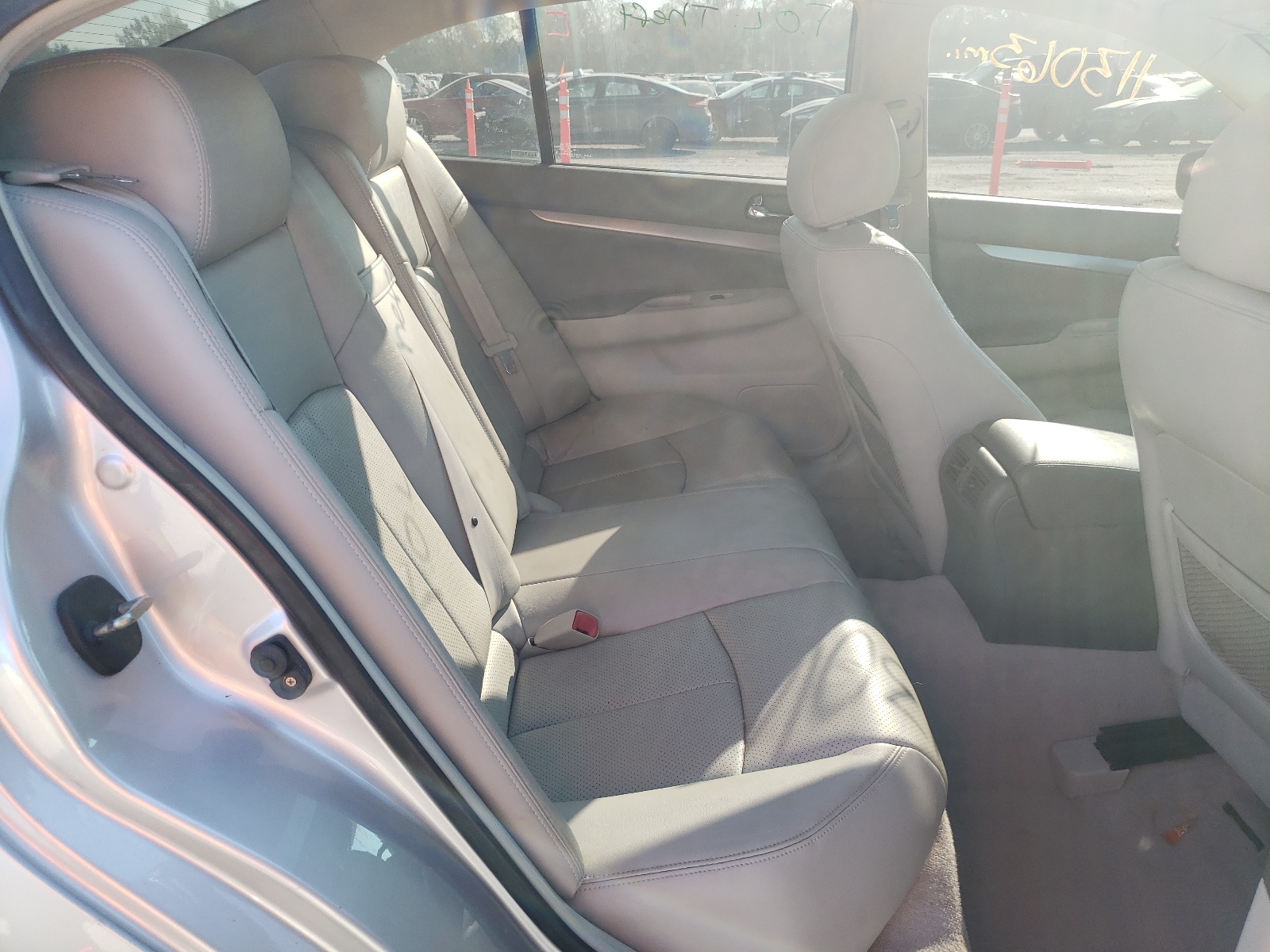 Photo 6 from auction – 2011 INFINITI G37 with VIN JN1CV6AR8BM401793