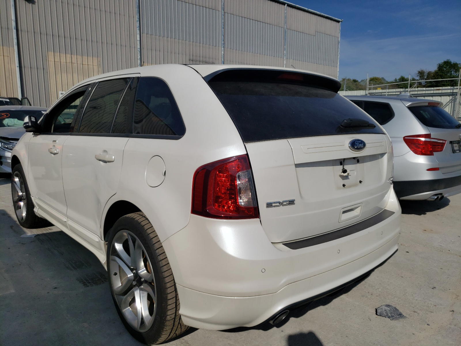 Photo 3 from auction – 2014 FORD EDGE SPORT with VIN 2FMDK4AK0EBA23833