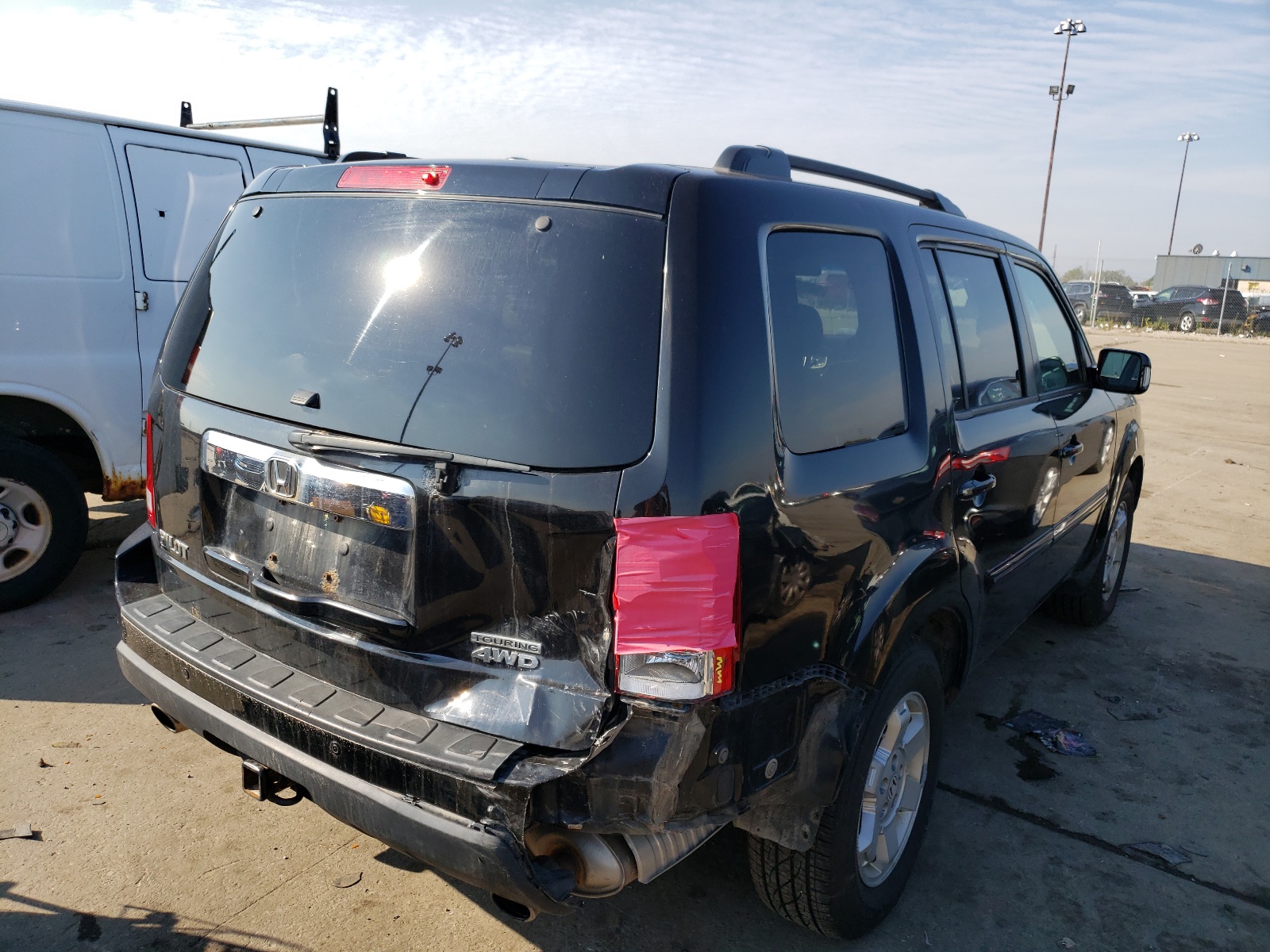 صورة رقم 4 من المزاد - 2011 HONDA PILOT TOUR مع VIN 5FNYF4H96BB501314