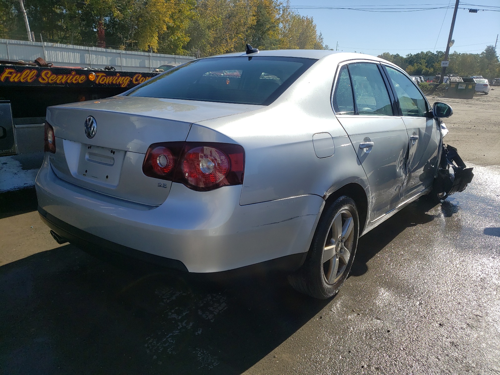 Photo 4 from auction – 2008 VOLKSWAGEN JETTA SE with VIN 3VWRZ71K08M080220