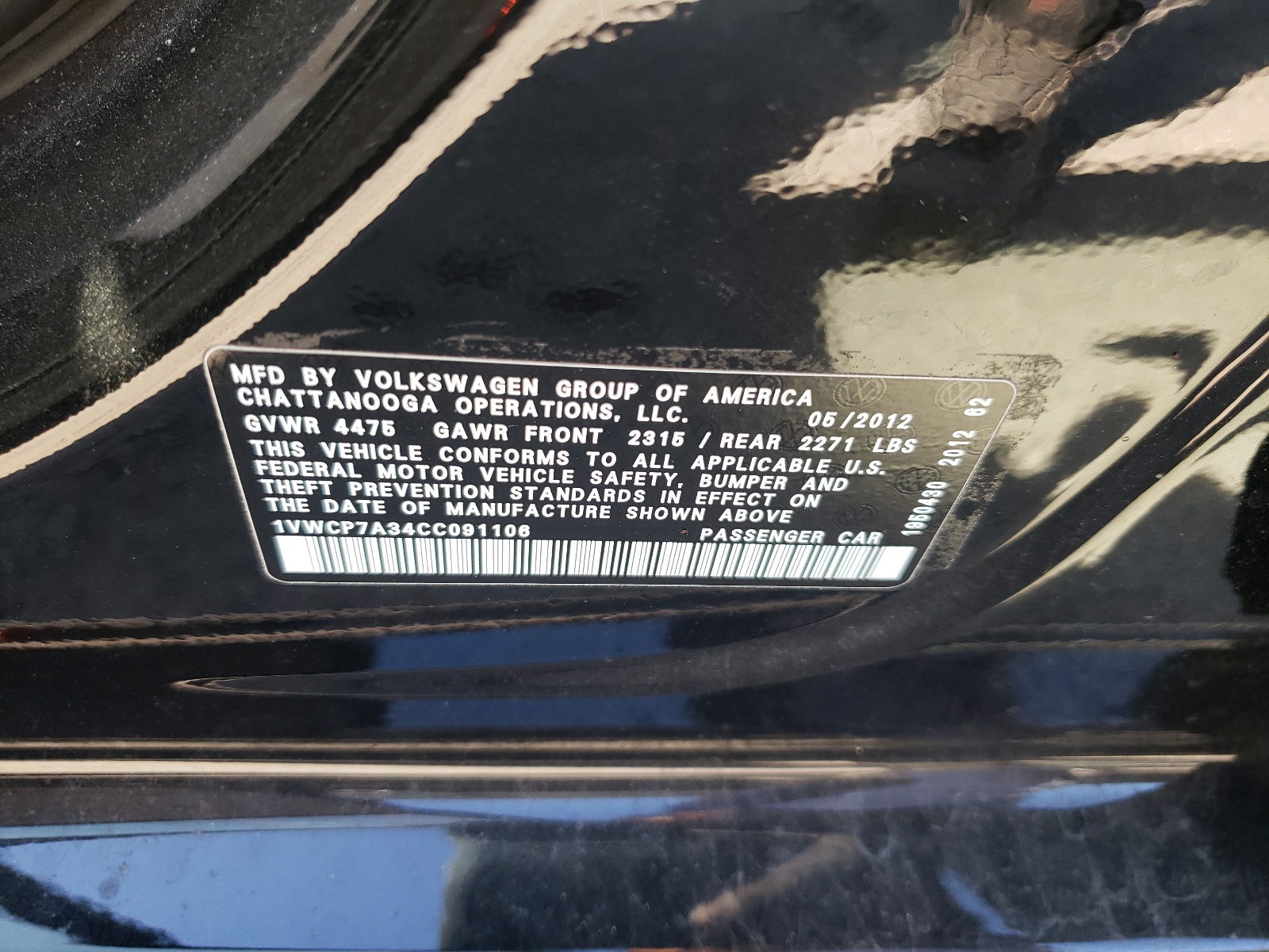 Photo 10 from auction – 2012 VOLKSWAGEN PASSAT SEL with VIN 1VWCP7A34CC091106