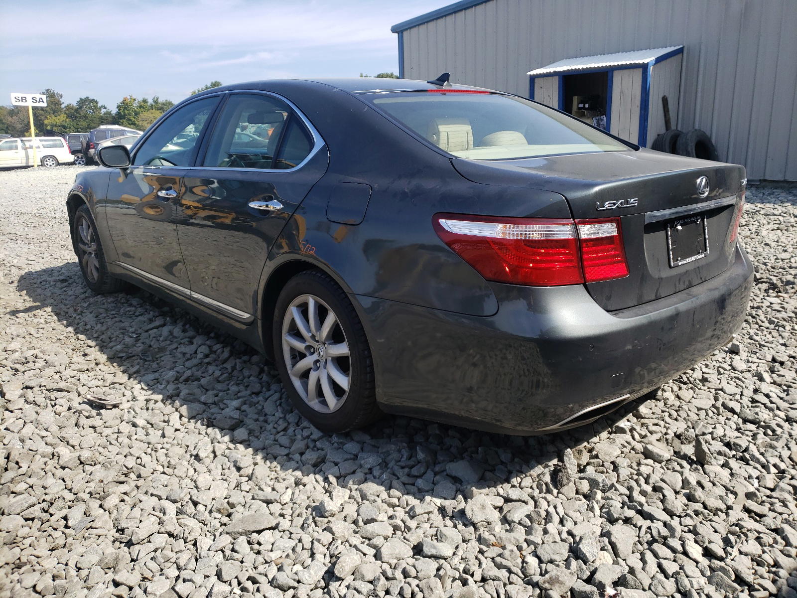 Photo 3 from auction – 2007 LEXUS LS 460 with VIN JTHBL46F675001829