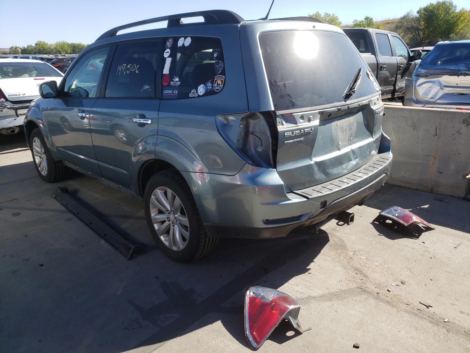 Photo 3 from auction – 2011 SUBARU FORESTER L with VIN JF2SHAEC6BH734576
