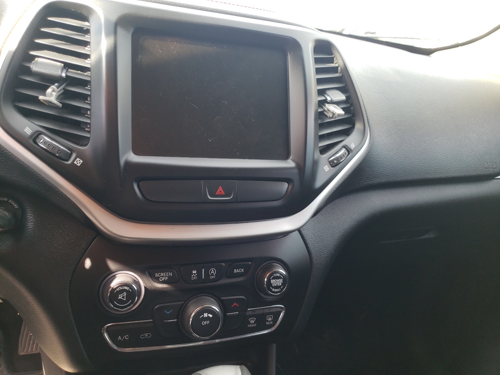Photo 9 from auction – 2016 JEEP CHEROKEE T with VIN 1C4PJMBS7GW289922