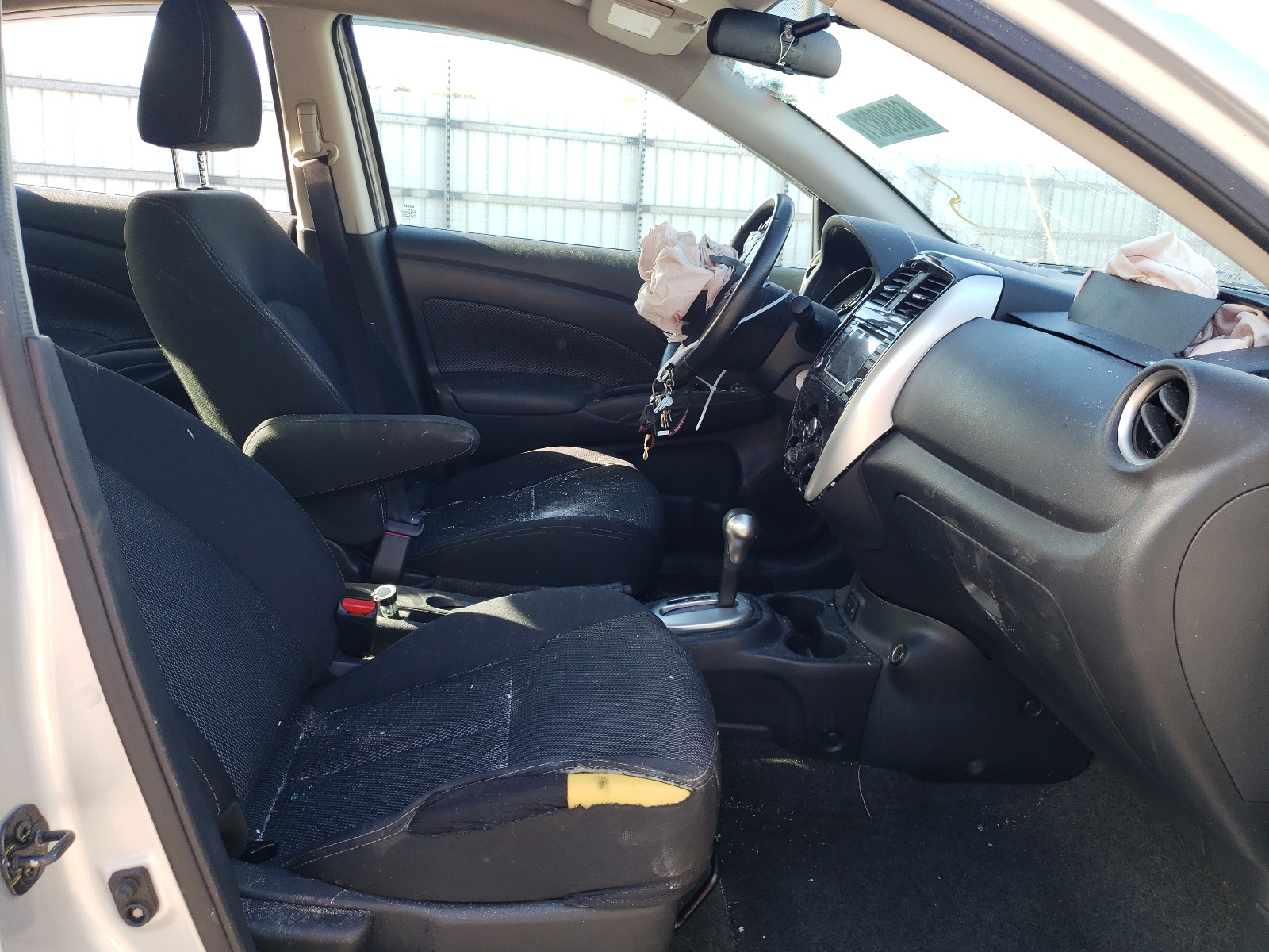 Photo 5 from auction – 2017 NISSAN VERSA S with VIN 3N1CN7AP7HL821259
