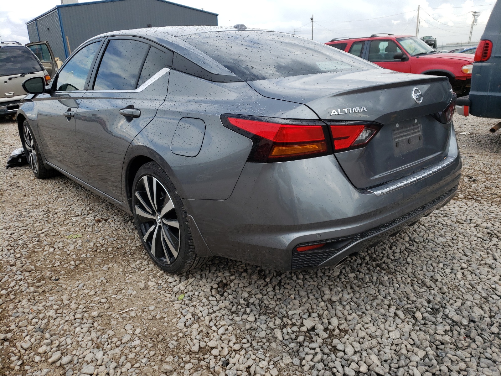 Photo 3 from auction – 2021 NISSAN ALTIMA SR with VIN 1N4BL4CV2MN379919
