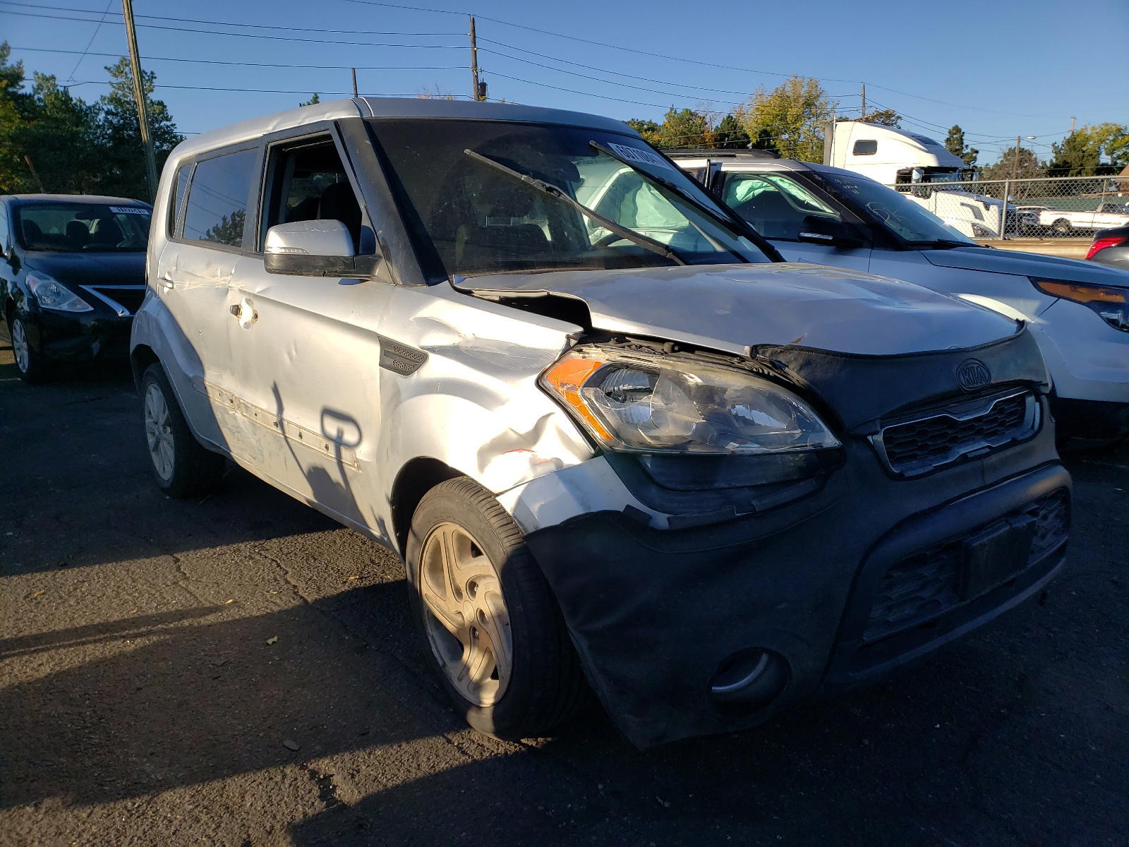 KIA SOUL + 2013 with VIN KNDJT2A68D7776917 - Photo from auction