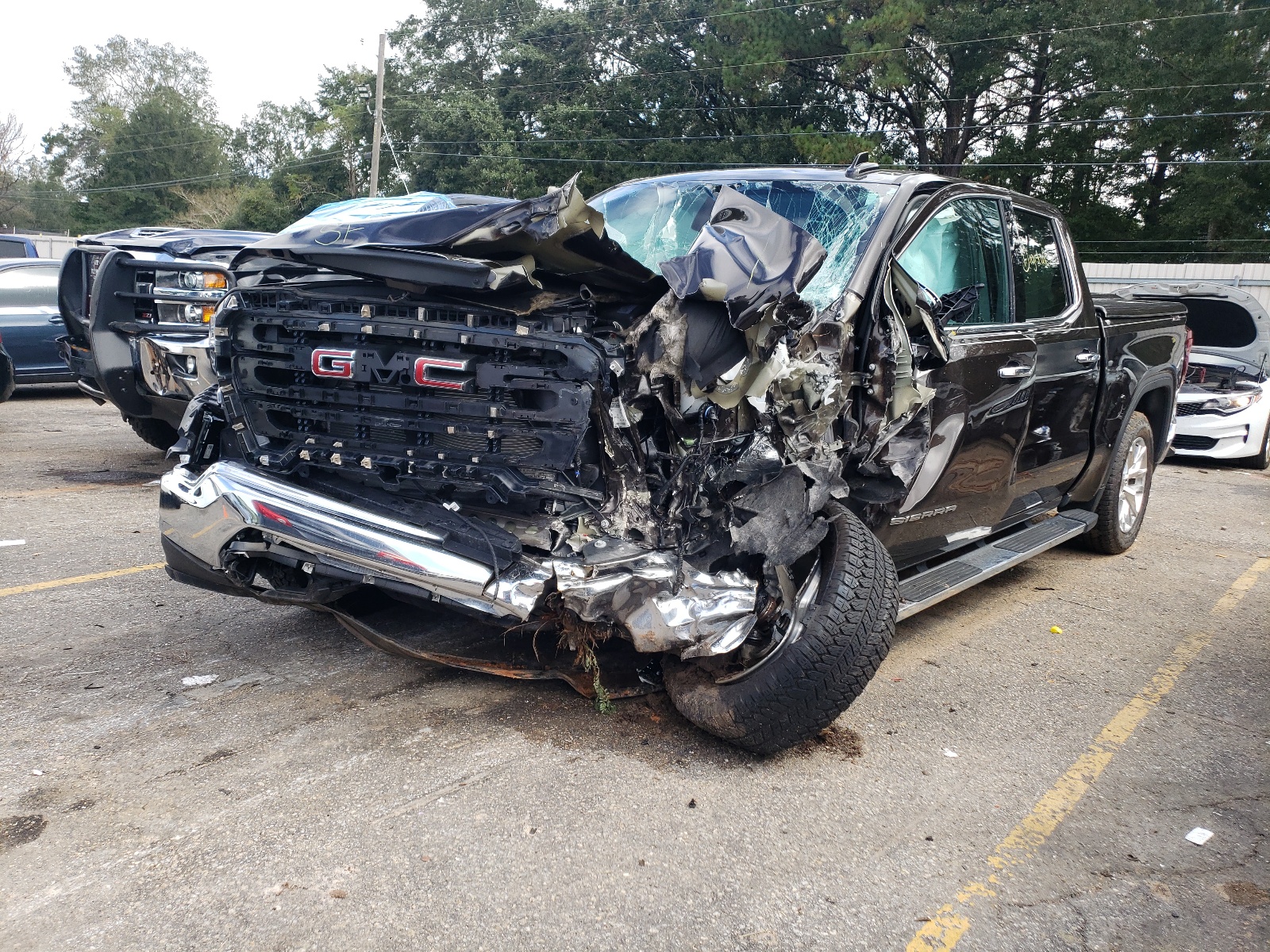 Photo 2 from auction – 2020 GMC SIERRA K15 with VIN 3GTU9DED1LG143839