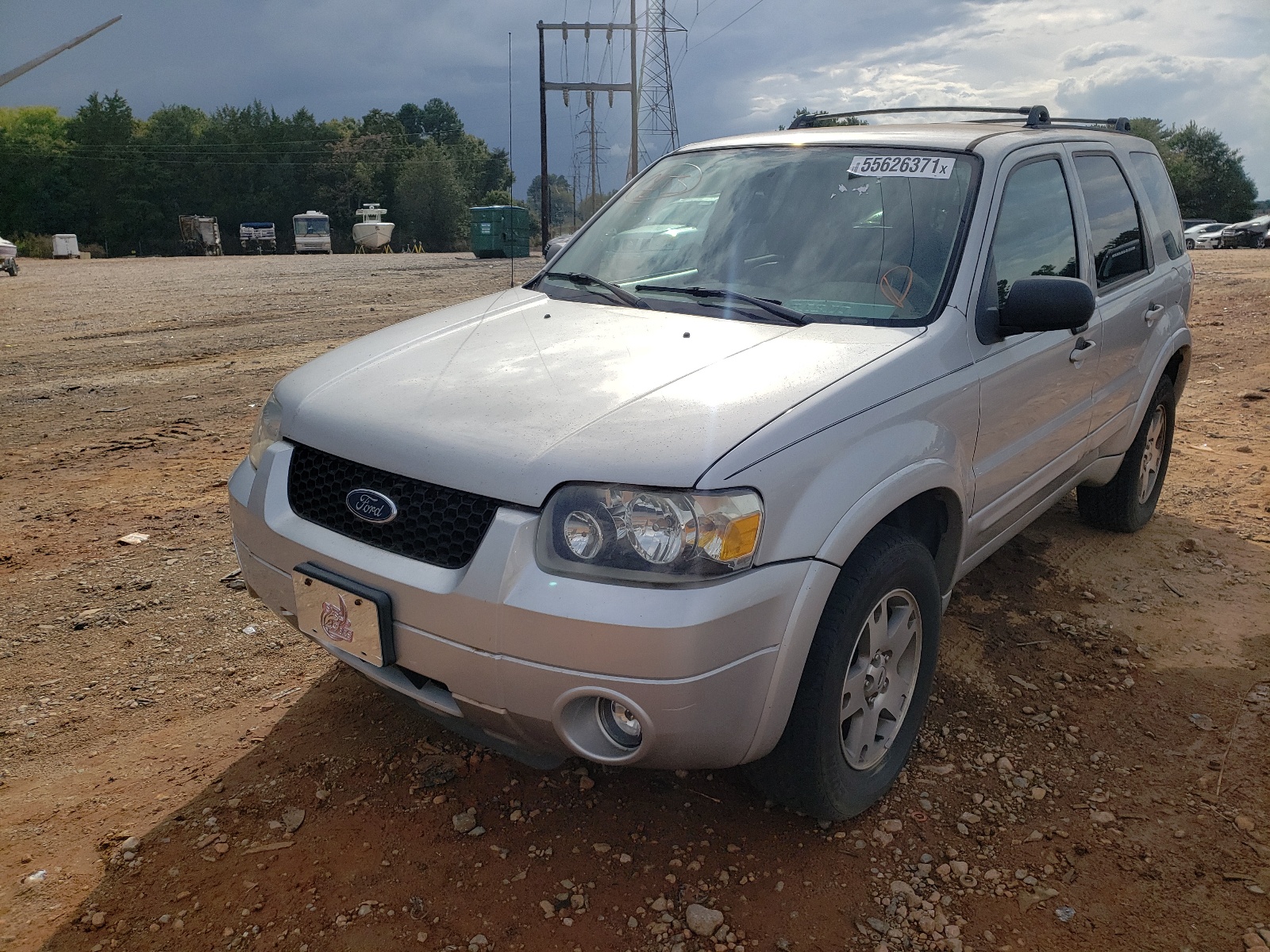 Фото 2 с аукциона – 2005 FORD ESCAPE с VIN 1FMCU94175KE22038