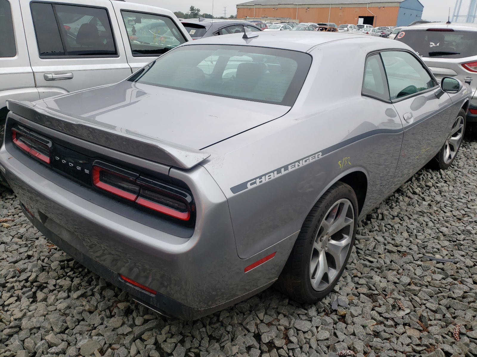 Photo 4 from auction – 2016 DODGE CHALLENGER with VIN 2C3CDZAGXGH221780