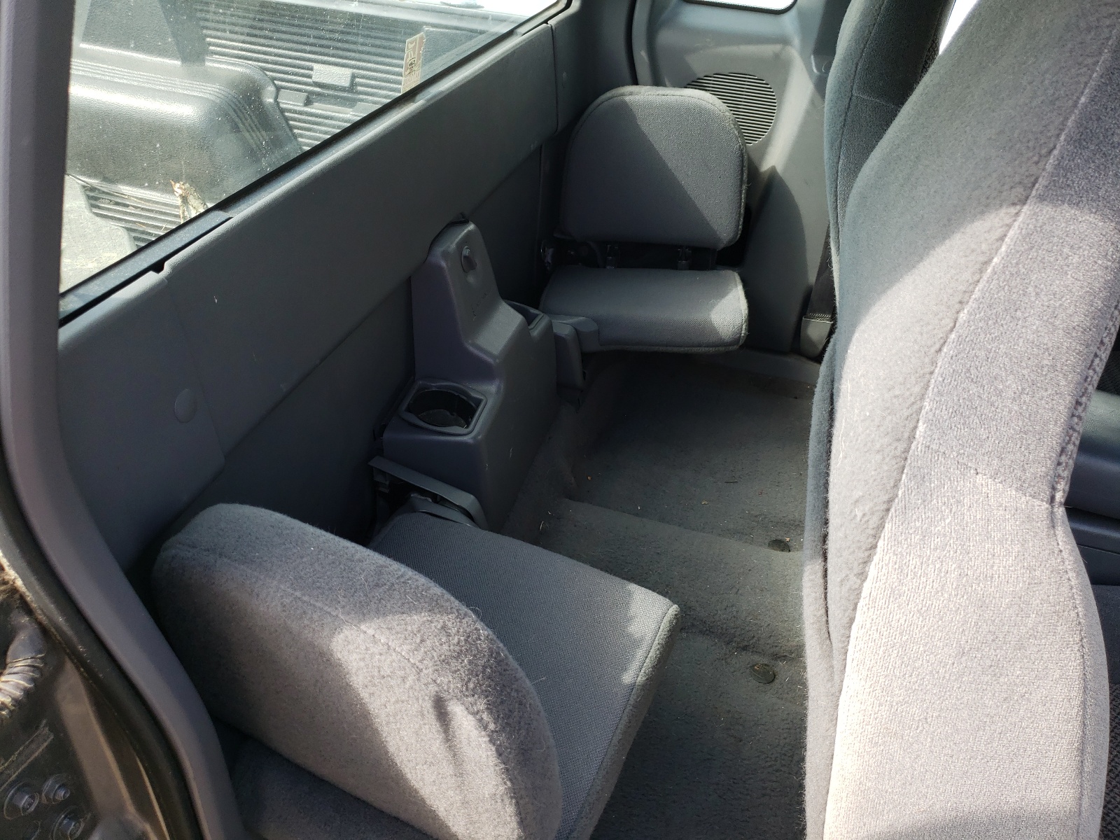 Photo 6 from auction – 2000 FORD RANGER SUP with VIN 1FTYR14V8YTA34511