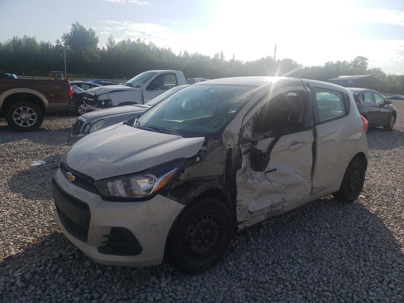 Photo 2 from auction – 2016 CHEVROLET SPARK LS with VIN KL8CB6SA3GC635196