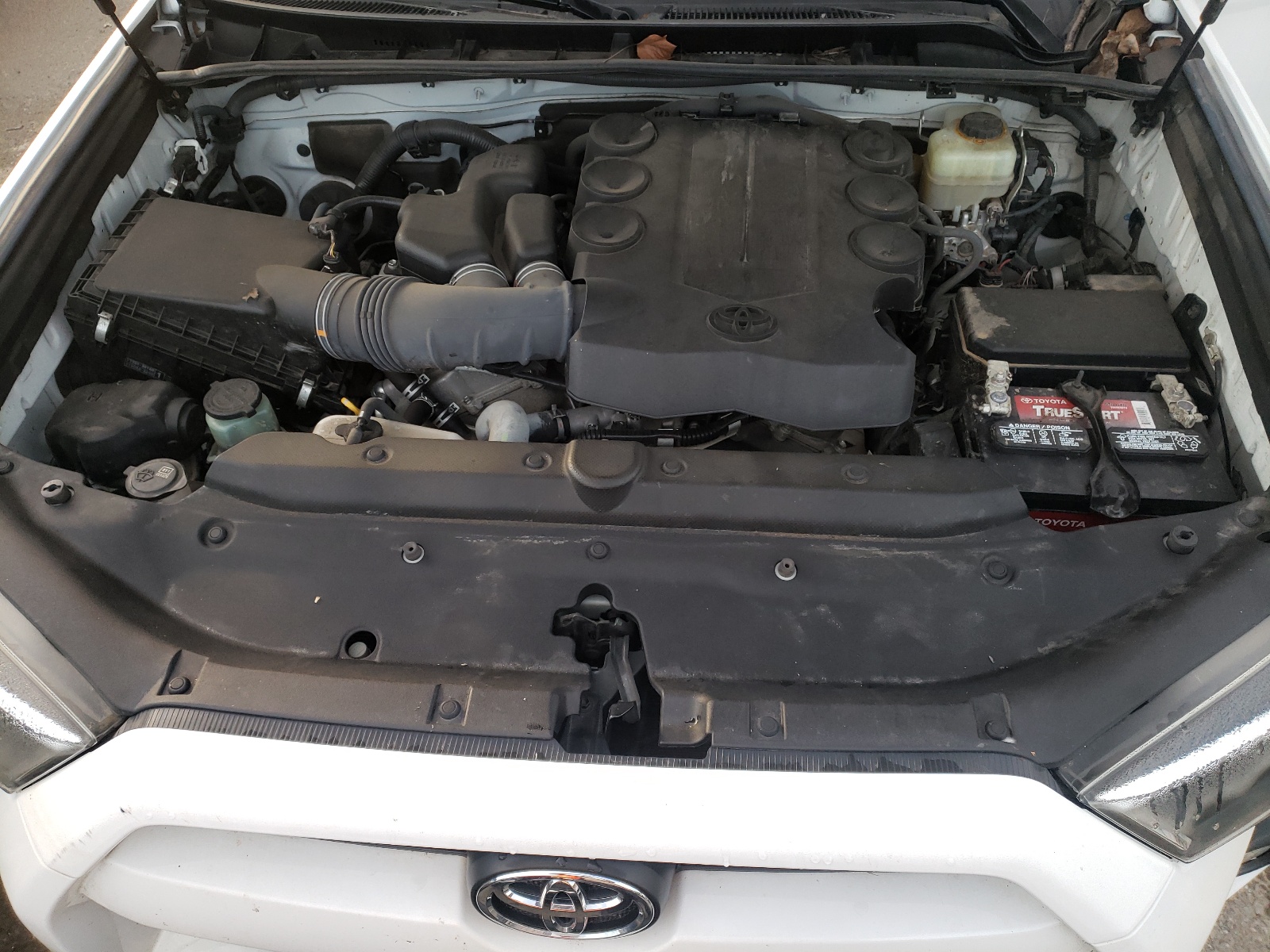 Photo 7 from auction – 2016 TOYOTA 4RUNNER SR with VIN JTEBU5JR6G5346165