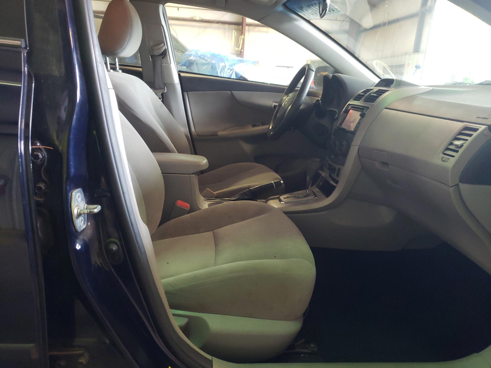 Photo 5 from auction – 2013 TOYOTA COROLLA BA with VIN 2T1BU4EE1DC933099