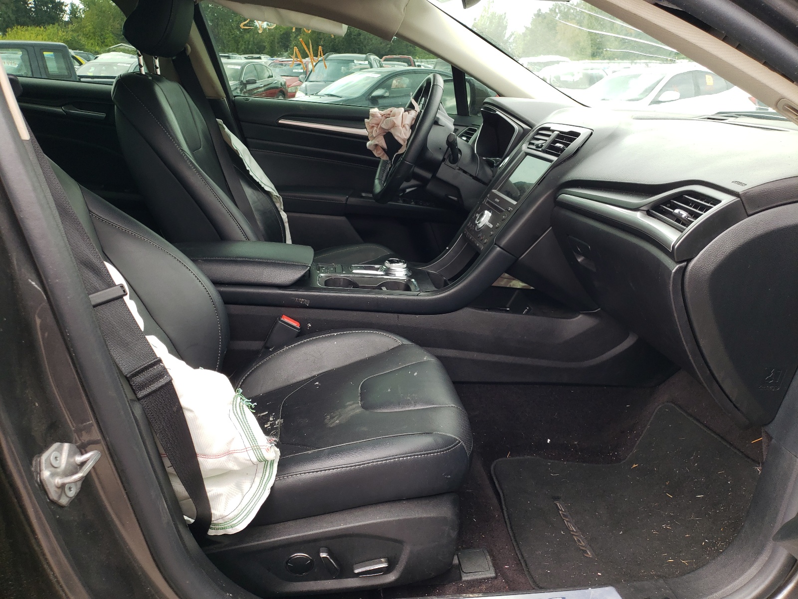 Photo 5 from auction – 2017 FORD FUSION TIT with VIN 3FA6P0D98HR120788