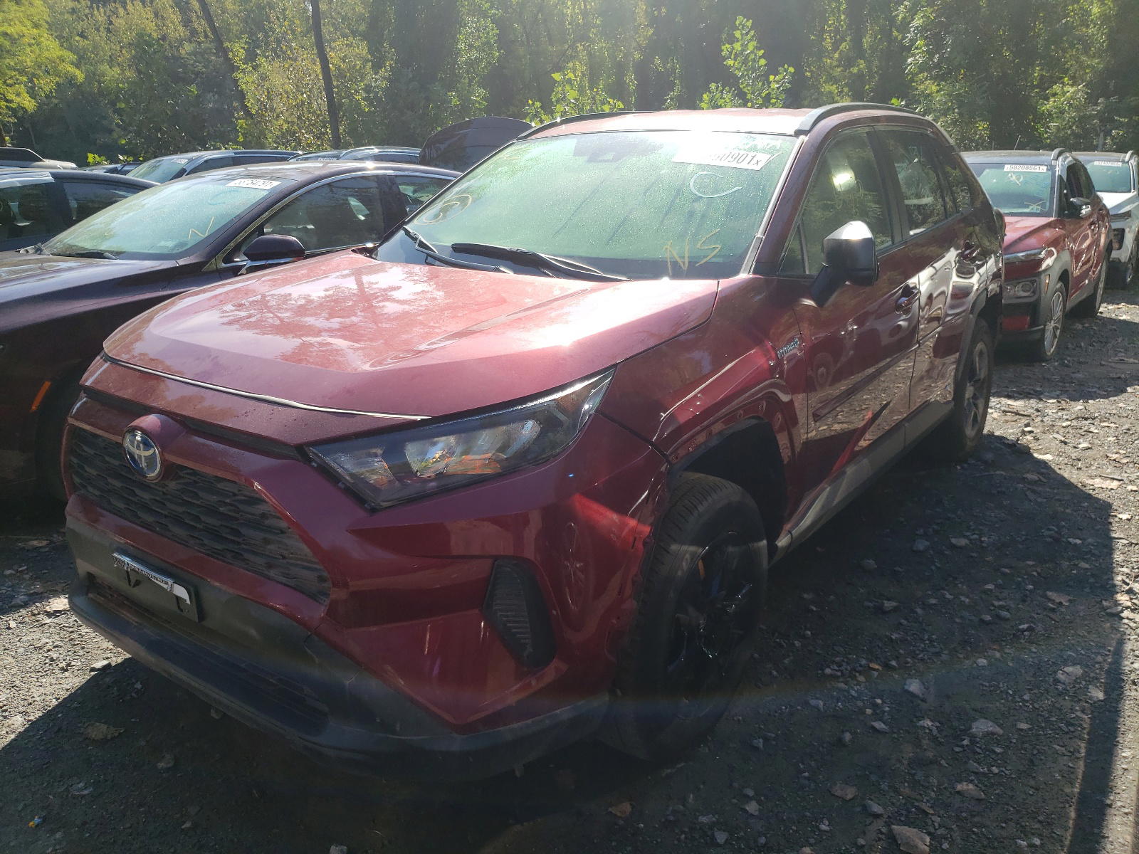 Photo 2 from auction – 2021 TOYOTA RAV4 LE with VIN JTML6RFV1MD013213