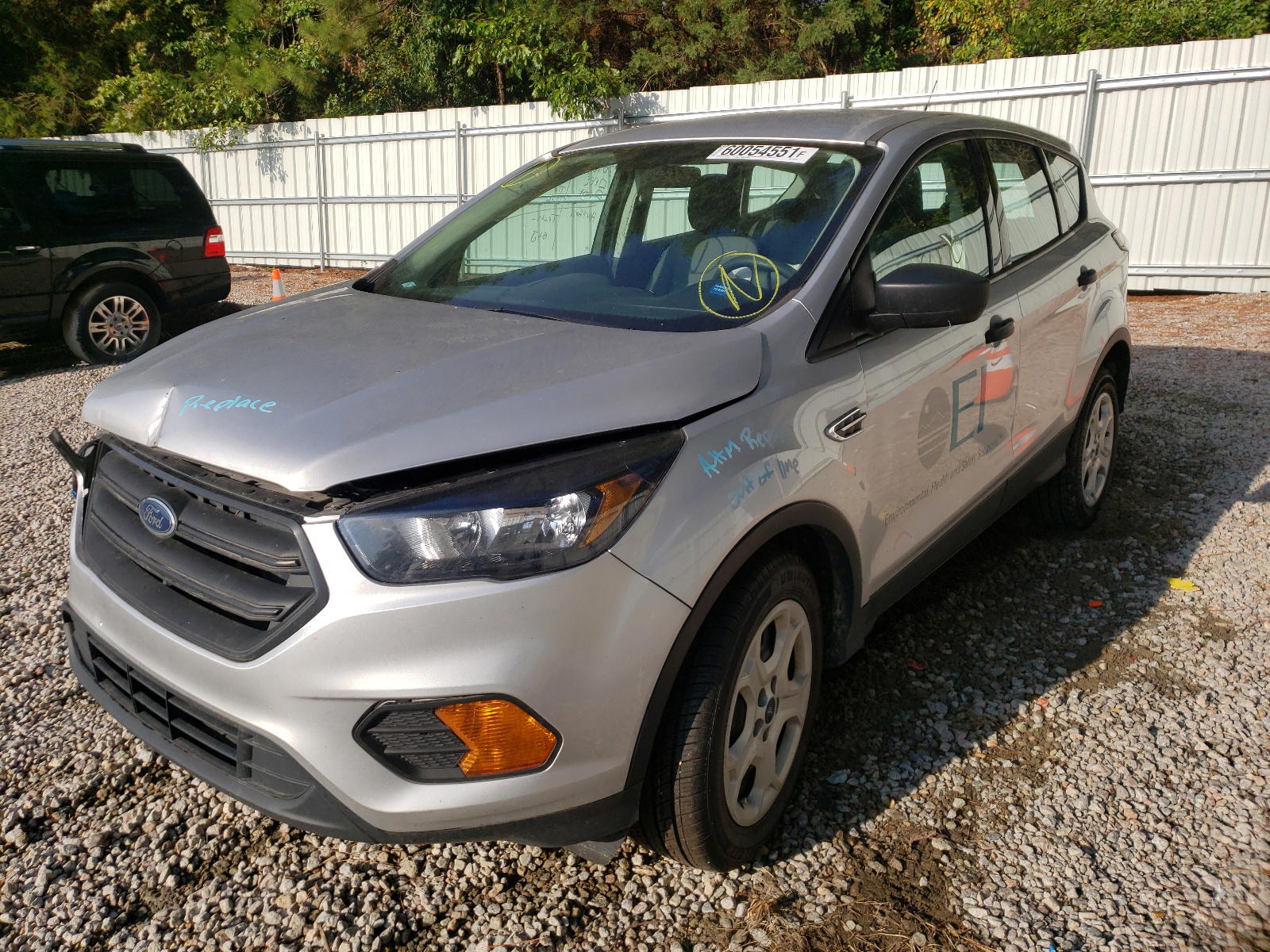 Photo 2 from auction – 2018 FORD ESCAPE S with VIN 1FMCU0F77JUB67449
