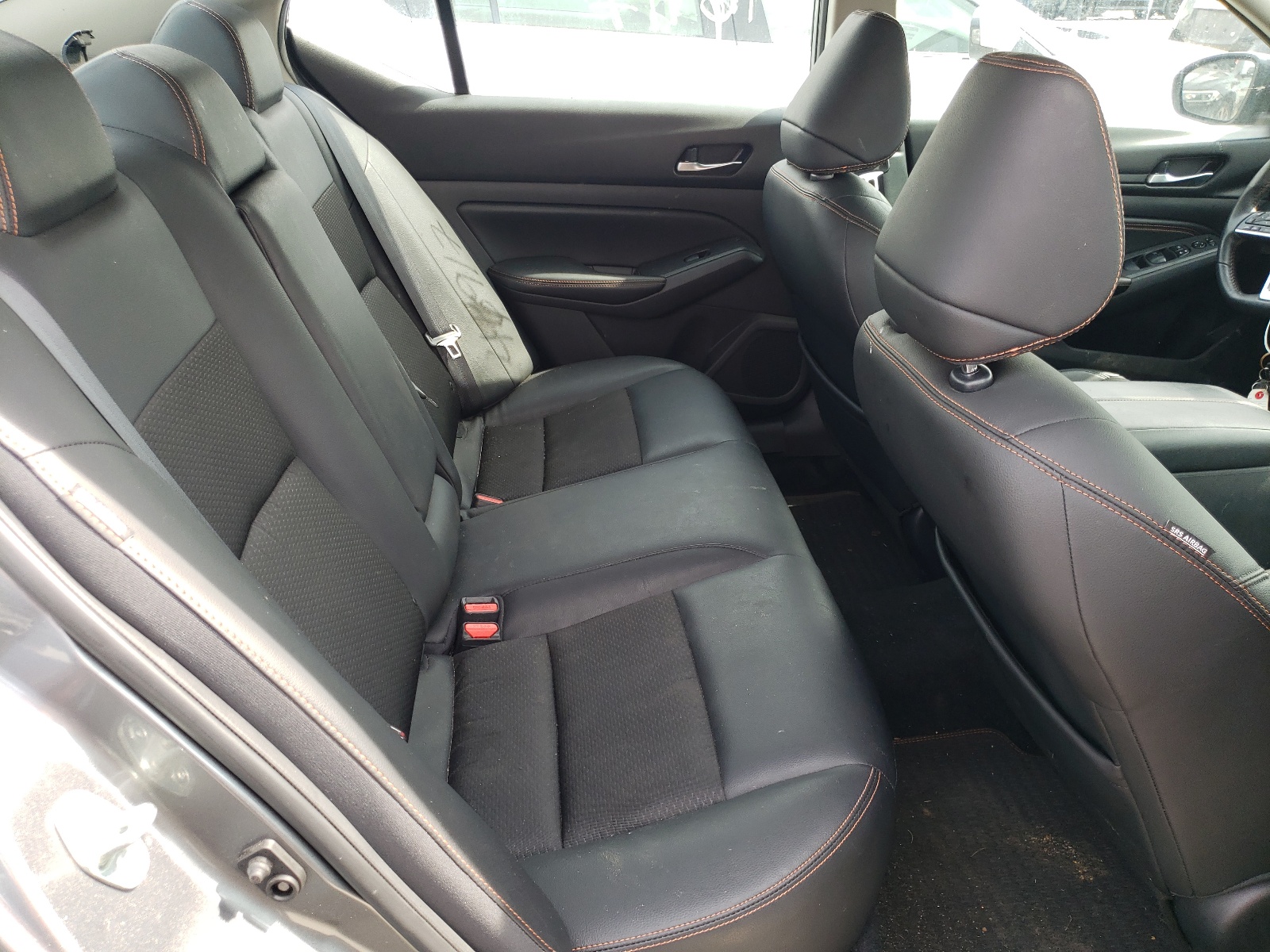 Photo 6 from auction – 2020 NISSAN ALTIMA SR with VIN 1N4BL4CV8LC100659
