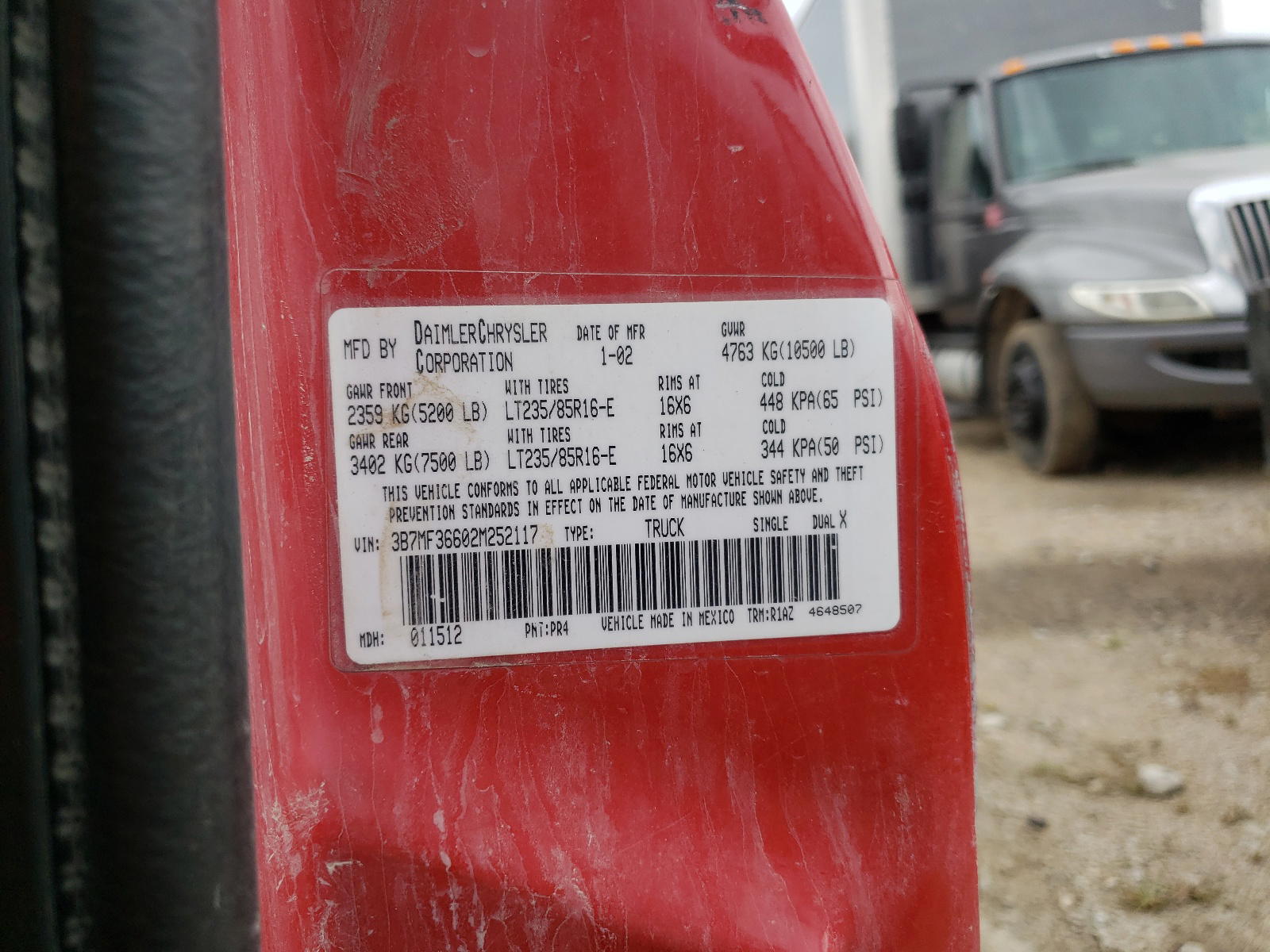Photo 10 from auction – 2002 DODGE RAM 3500 with VIN 3B7MF36602M252117