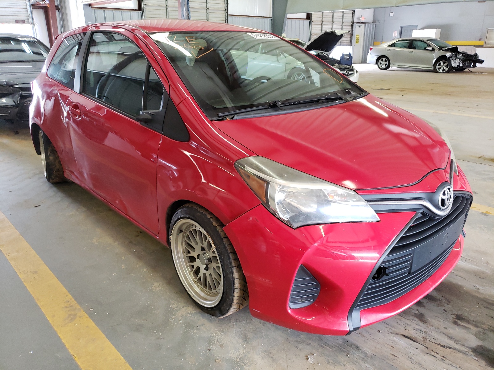 Photo 9 from auction – 2015 TOYOTA YARIS with VIN VNKJTUD30FA014918
