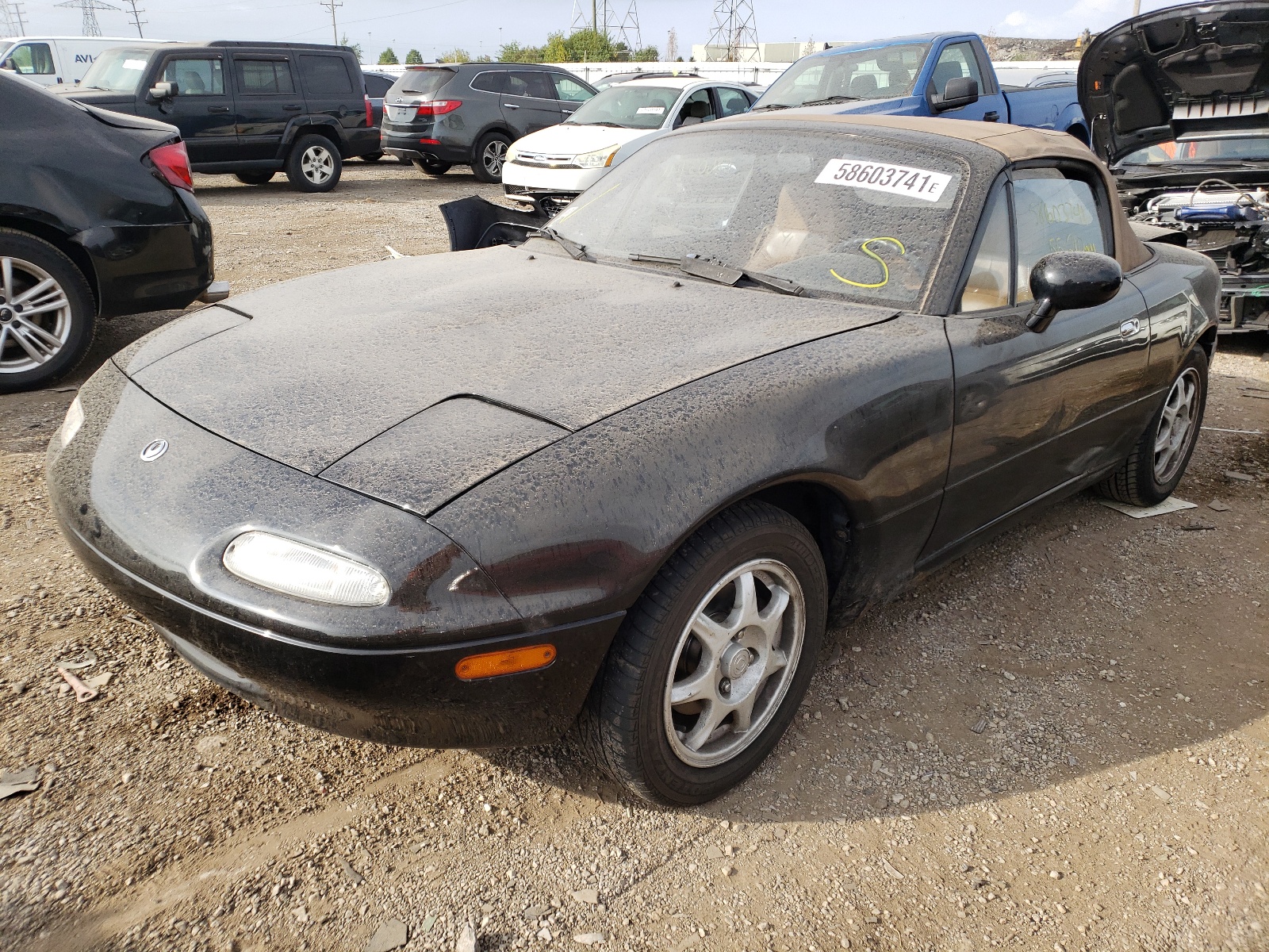 Photo 2 from auction – 1994 MAZDA MX-5 MIATA with VIN JM1NA3530R0520705