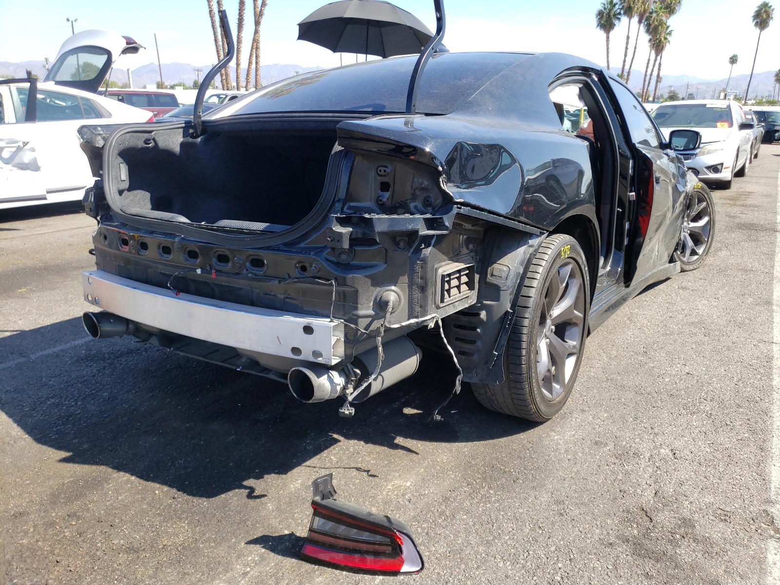 Photo 4 from auction – 2019 DODGE CHARGER R/ with VIN 2C3CDXCT9KH738057
