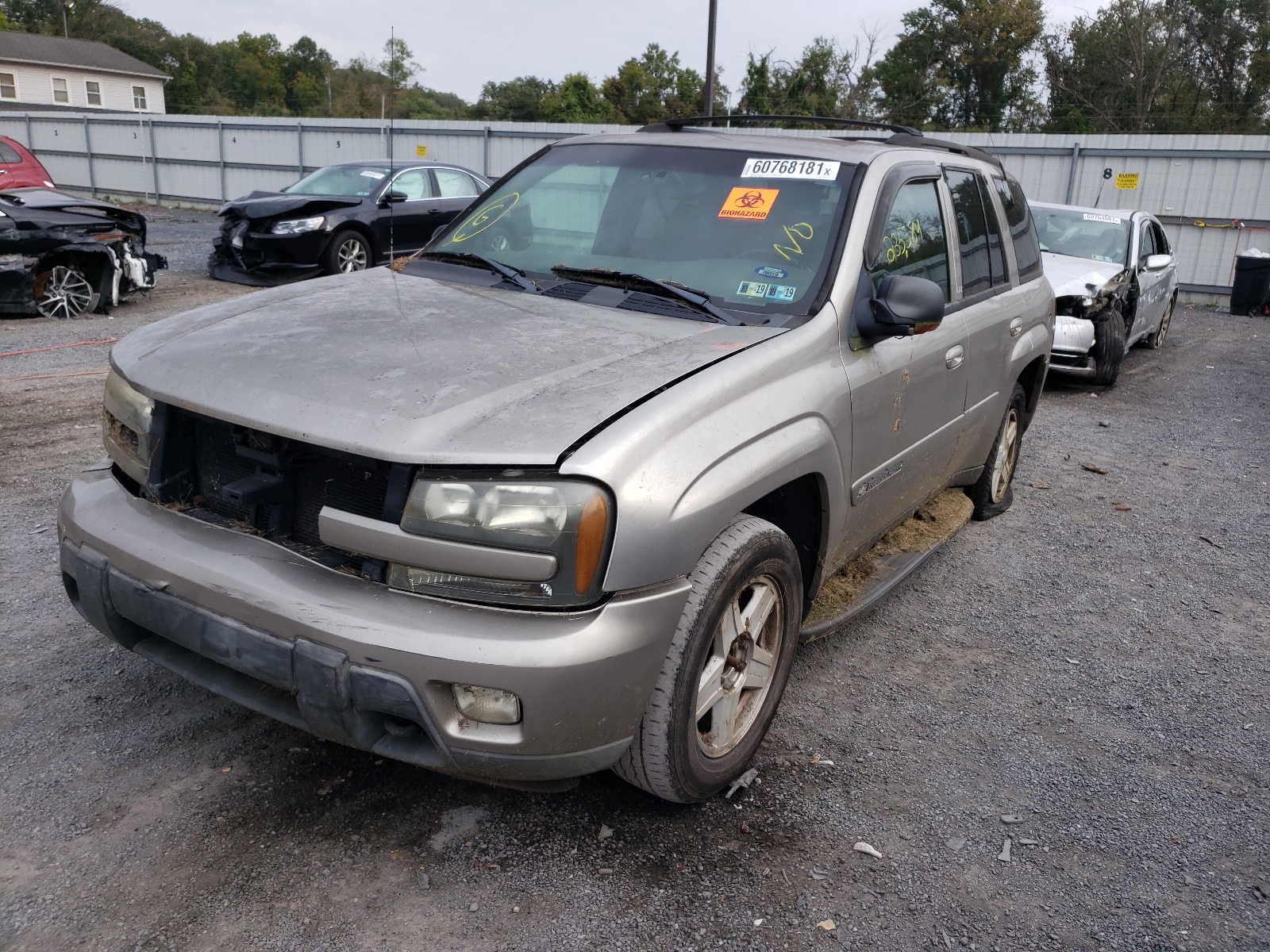 Photo 2 from auction – 2002 CHEVROLET TRAILBLAZE with VIN 1GNDT13S022219325