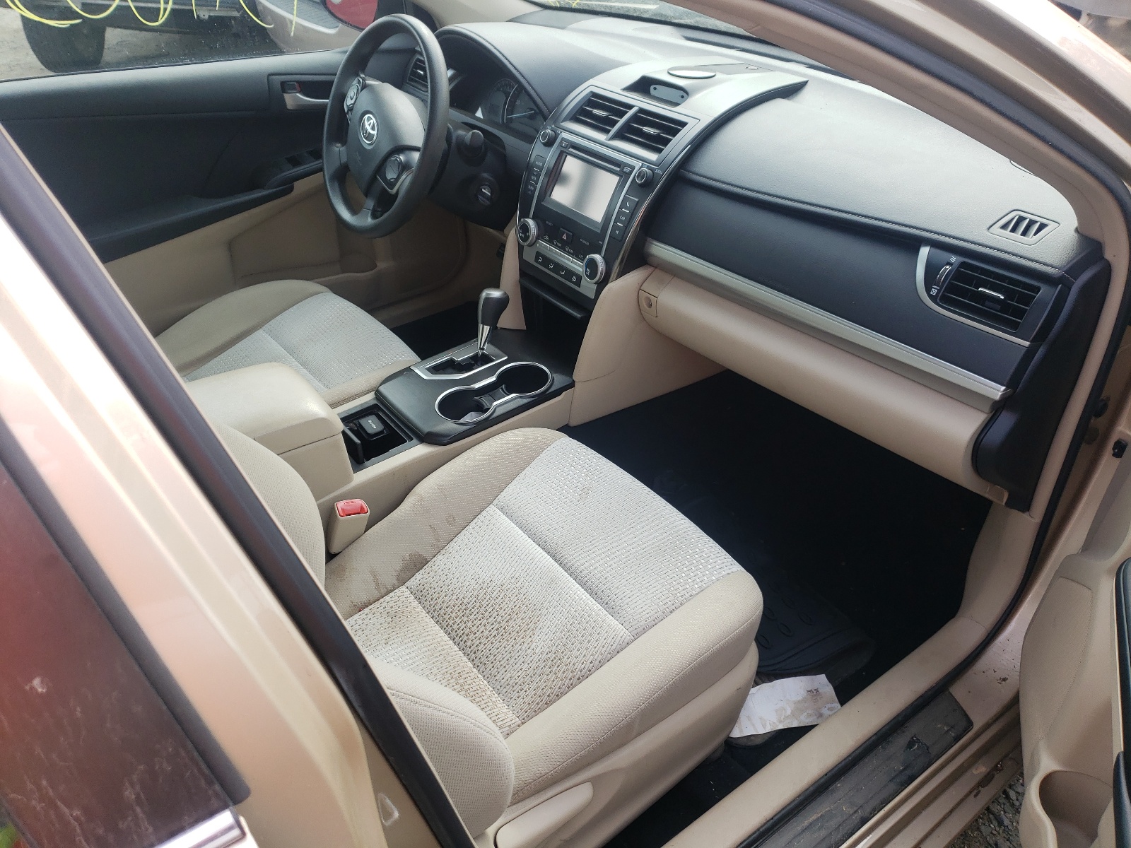 Photo 5 from auction – 2012 TOYOTA CAMRY BASE with VIN 4T4BF1FK1CR234202