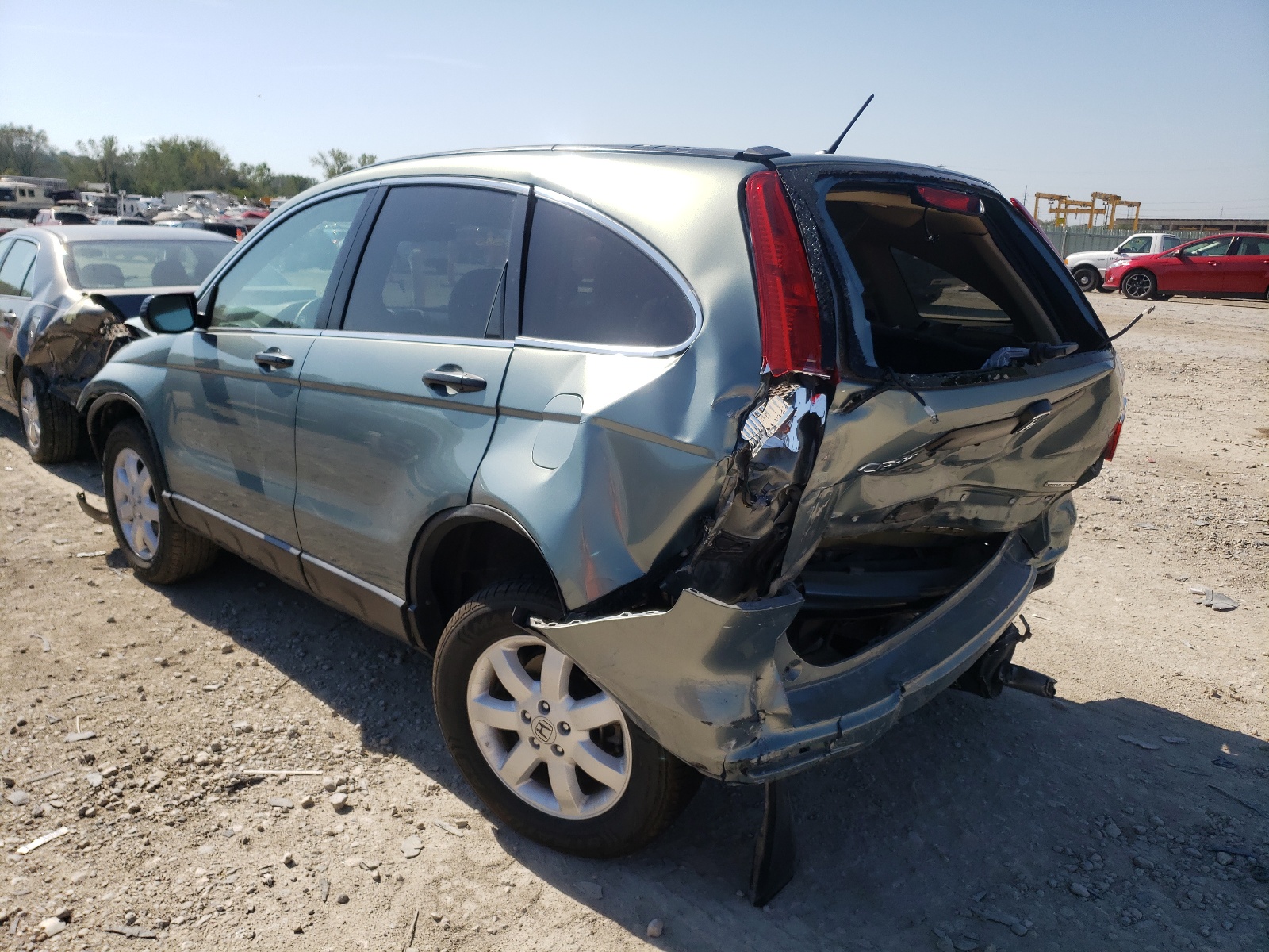 Photo 3 from auction – 2011 HONDA CR-V SE with VIN 5J6RE3H45BL003585