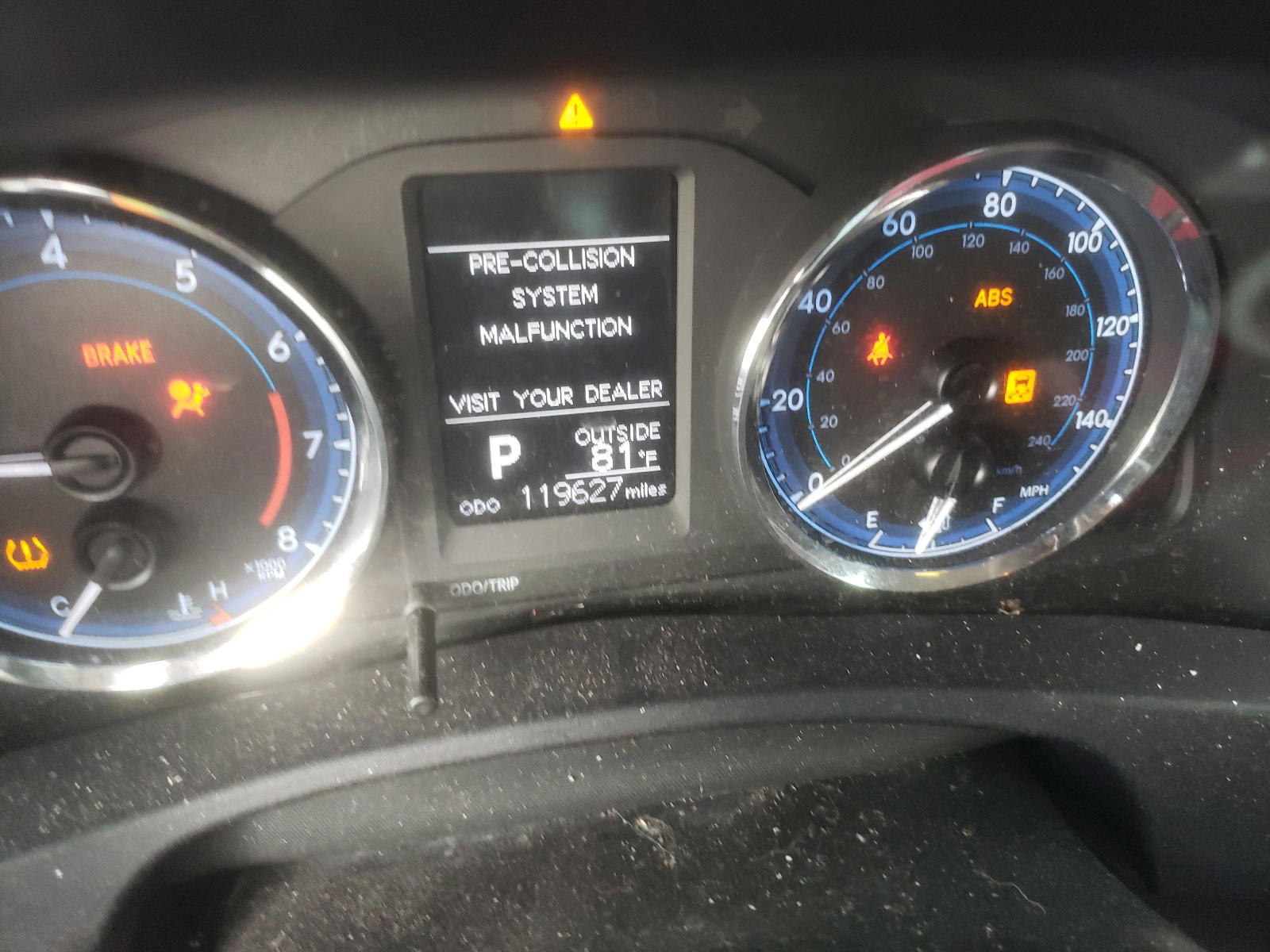 Photo 8 from auction – 2017 TOYOTA COROLLA L with VIN 2T1BURHEXHC776851