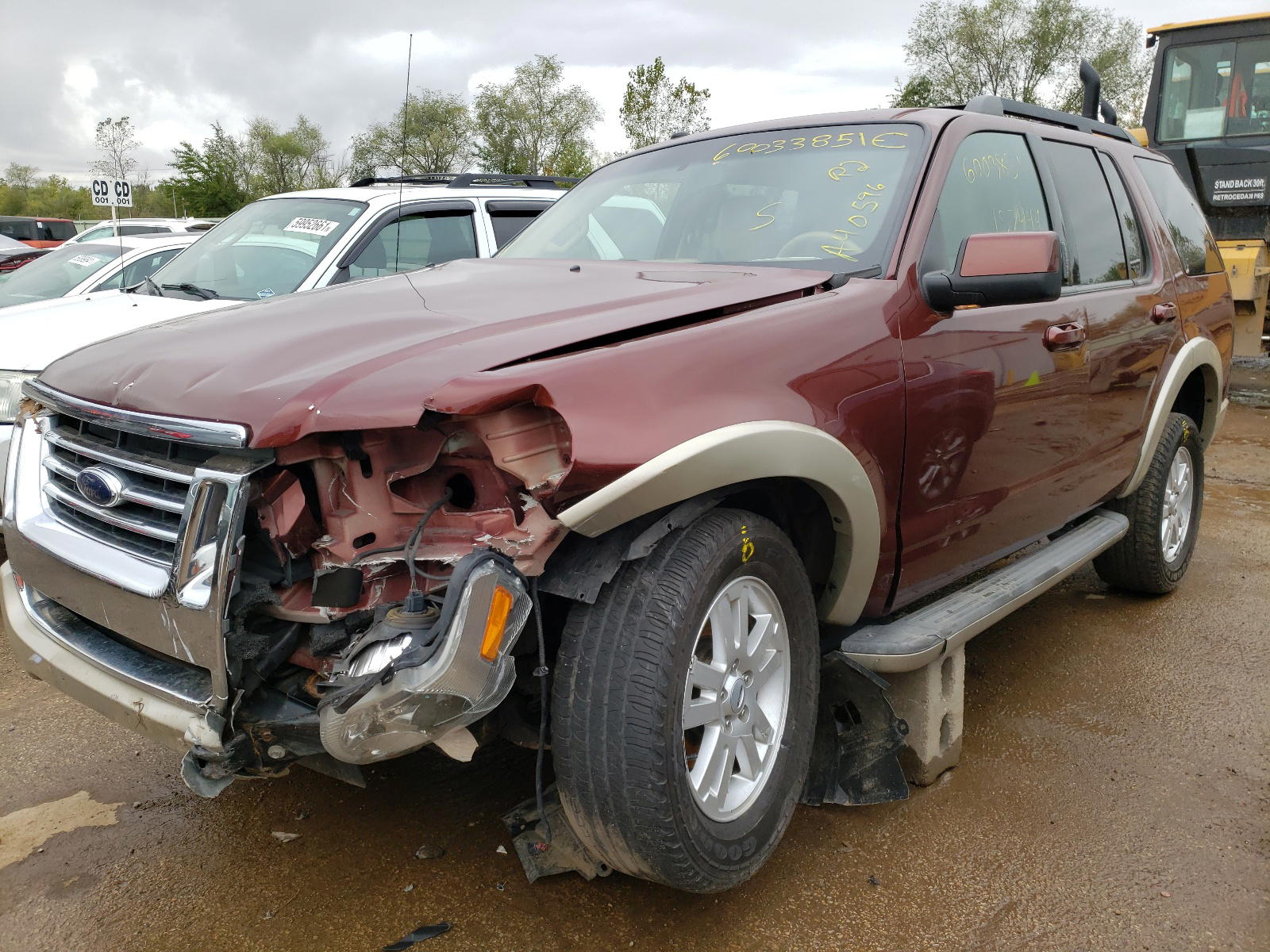 Photo 2 from auction – 2010 FORD EXPLORER E with VIN 1FMEU7EE8AUA40596