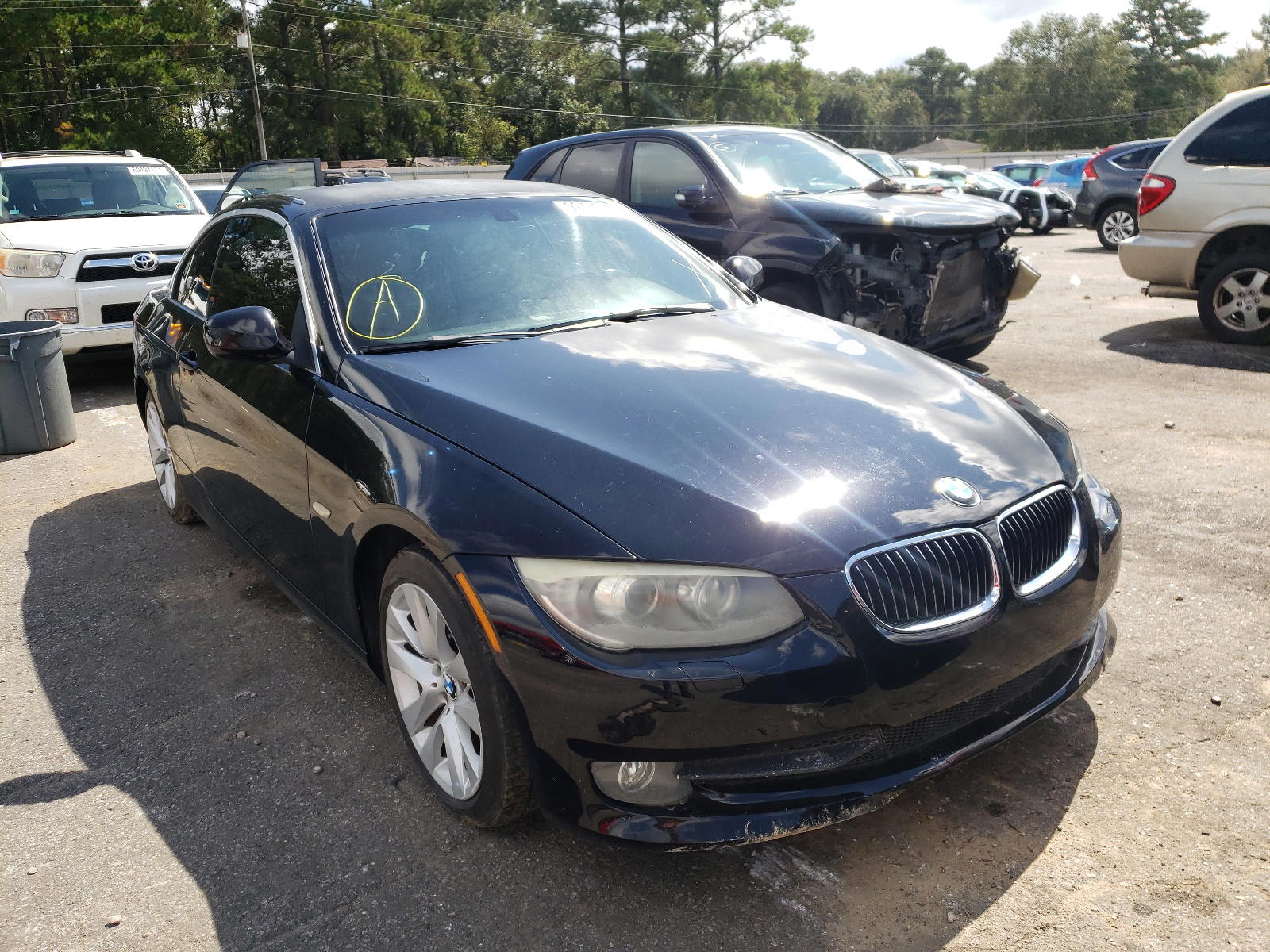 BMW 328 I 2011 with VIN WBADW3C5XBE536241 - Photo from auction