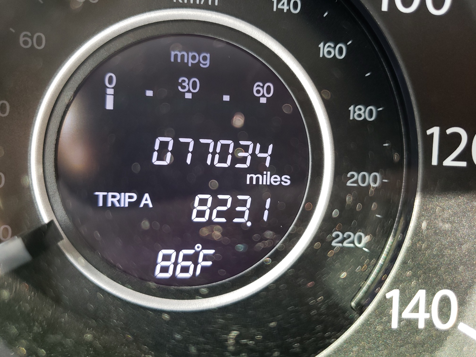 Photo 8 from auction – 2015 HONDA CR-V LX with VIN 3CZRM3H30FG704340