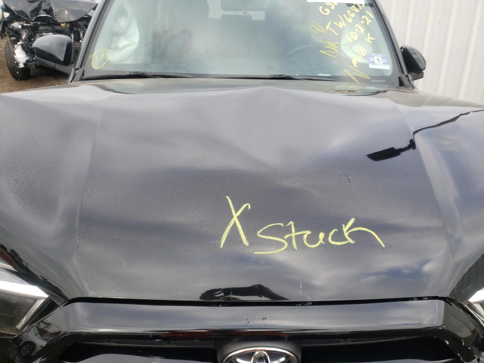 Photo 7 from auction – 2014 TOYOTA 4RUNNER SR with VIN JTEBU5JR1E5201600