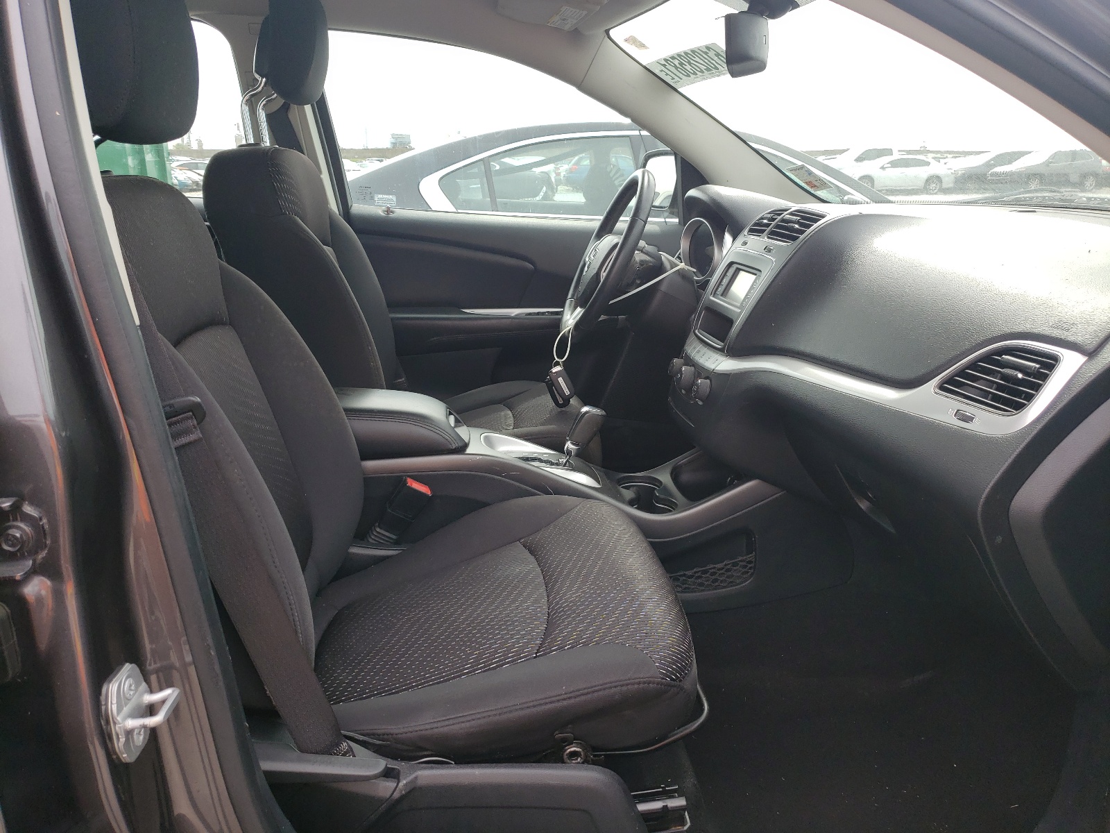 Zdjęcie 5 z aukcji – 2014 DODGE JOURNEY SE z VIN 3C4PDCAB1ET257084