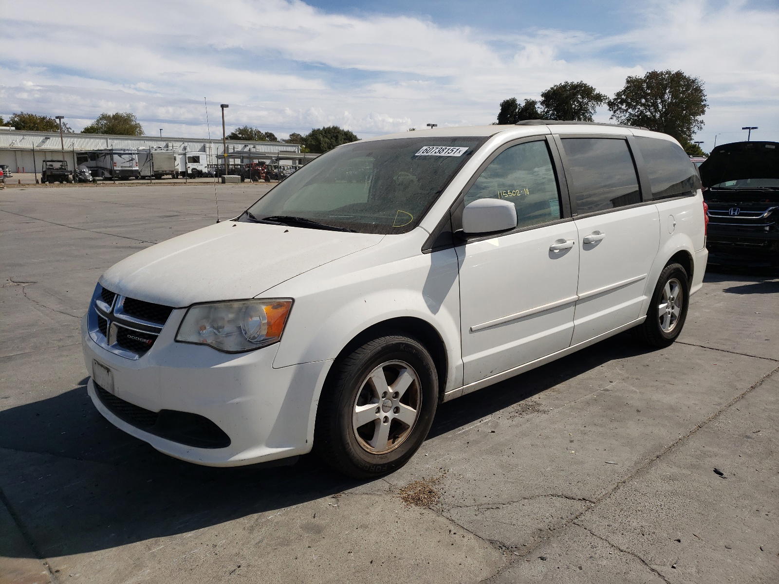 Photo 2 from auction – 2013 DODGE GRAND CARA with VIN 2C4RDGCG1DR576155