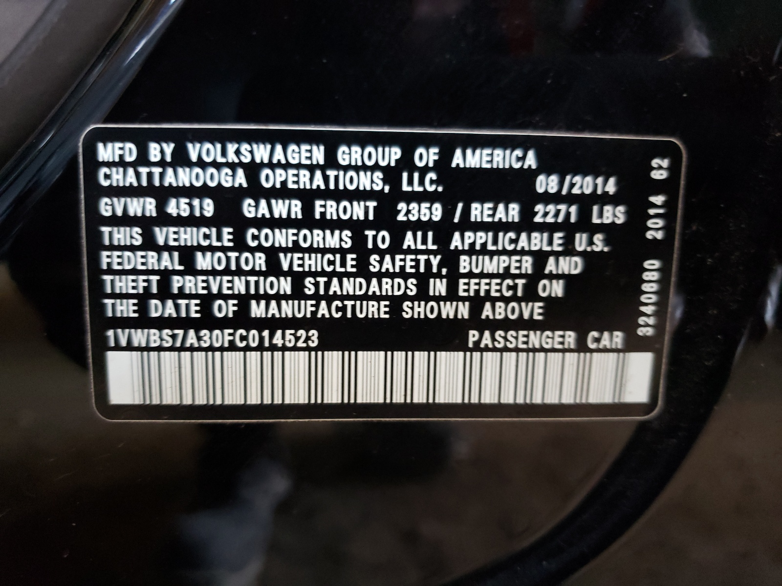 Photo 10 from auction – 2015 VOLKSWAGEN PASSAT SE with VIN 1VWBS7A30FC014523