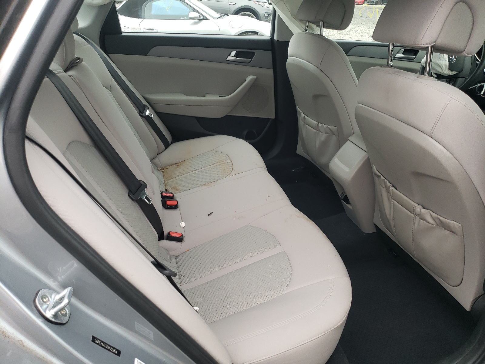 Photo 6 from auction – 2017 HYUNDAI SONATA SE with VIN 5NPE24AF6HH555964