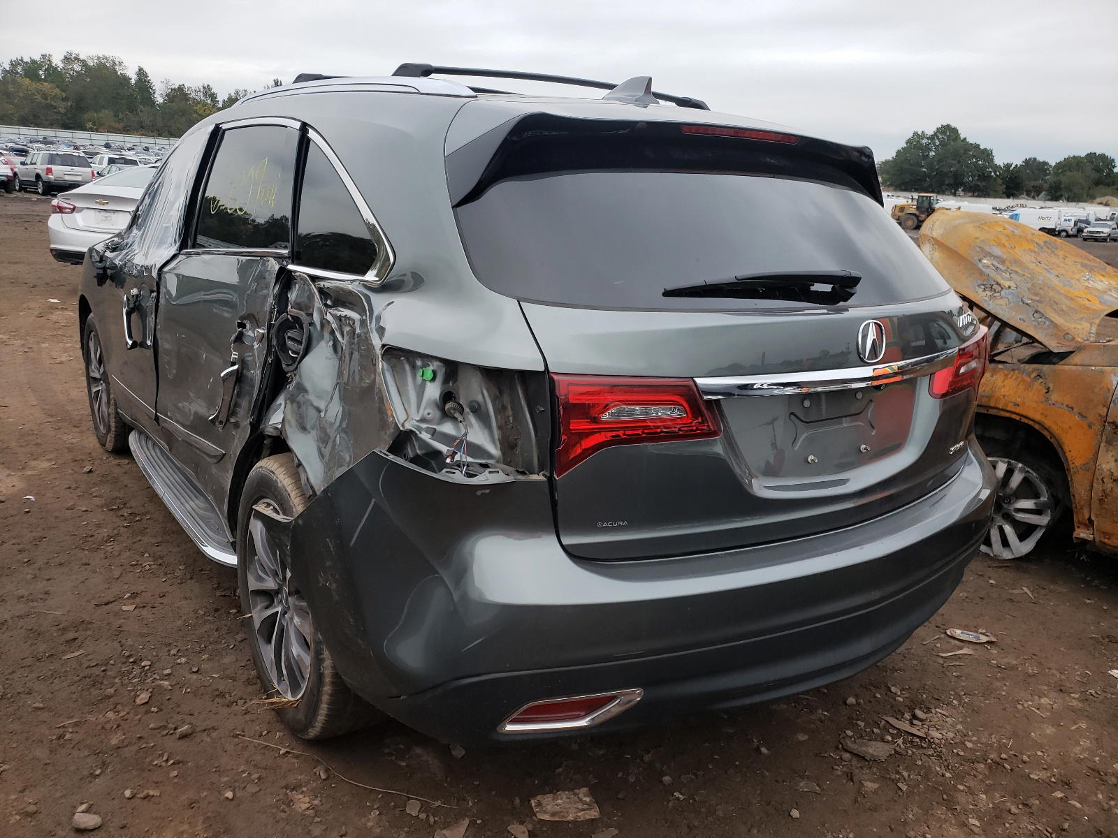 Photo 3 from auction – 2016 ACURA MDX TECHNO with VIN 5FRYD4H40GB023116