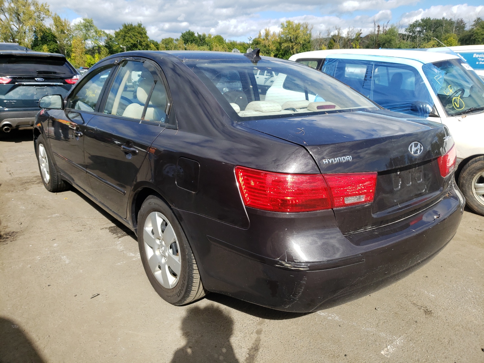 Photo 3 from auction – 2009 HYUNDAI SONATA GLS with VIN 5NPET46C29H444468