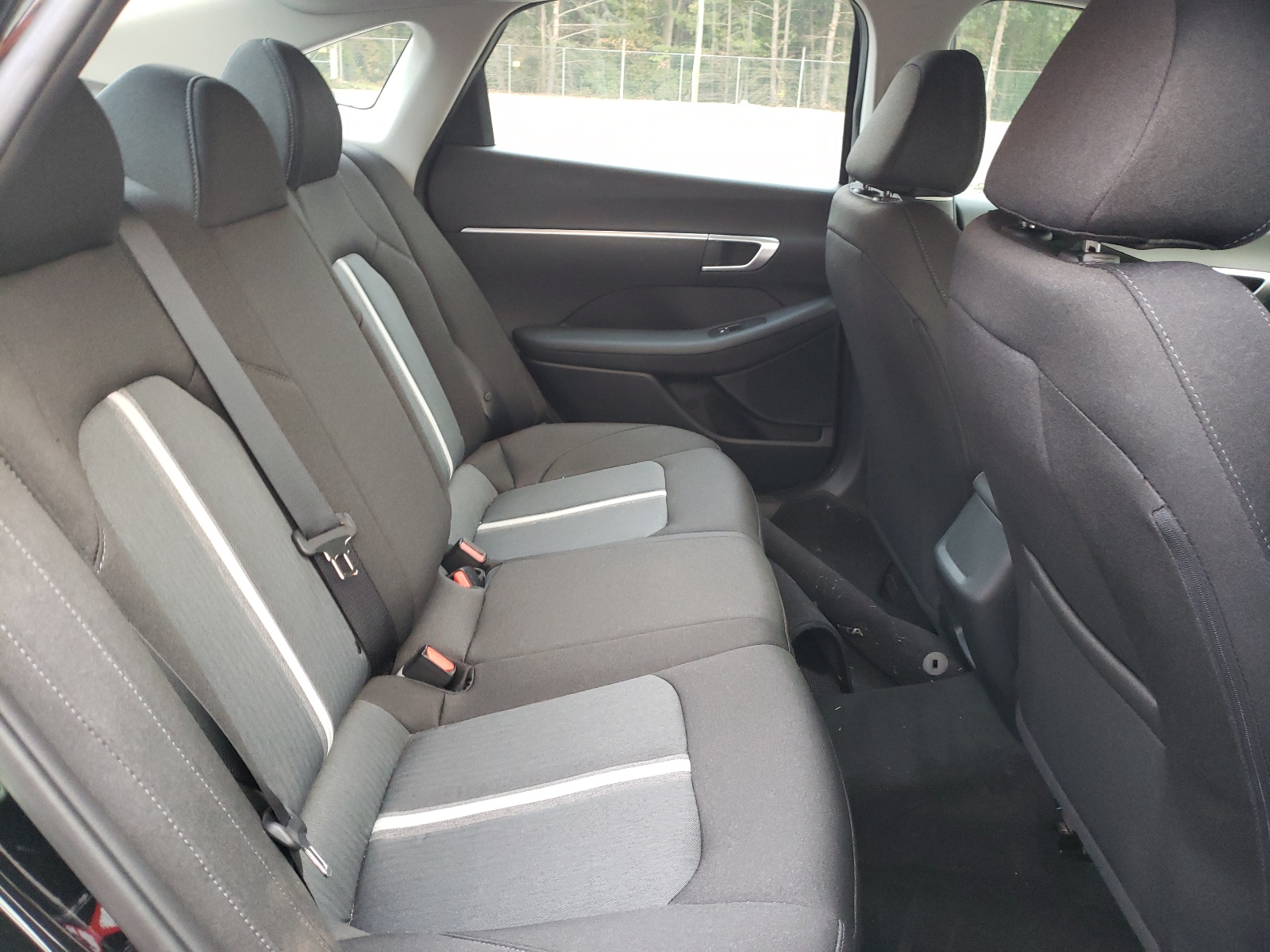 Photo 6 from auction – 2021 HYUNDAI SONATA SE with VIN 5NPEG4JA8MH086277
