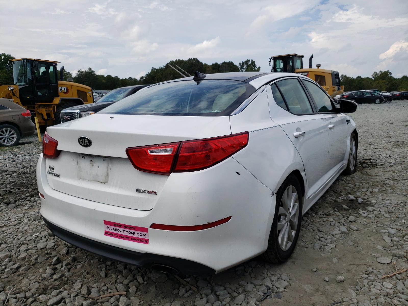 Photo 4 from auction – 2015 KIA OPTIMA EX with VIN 5XXGN4A78FG443166