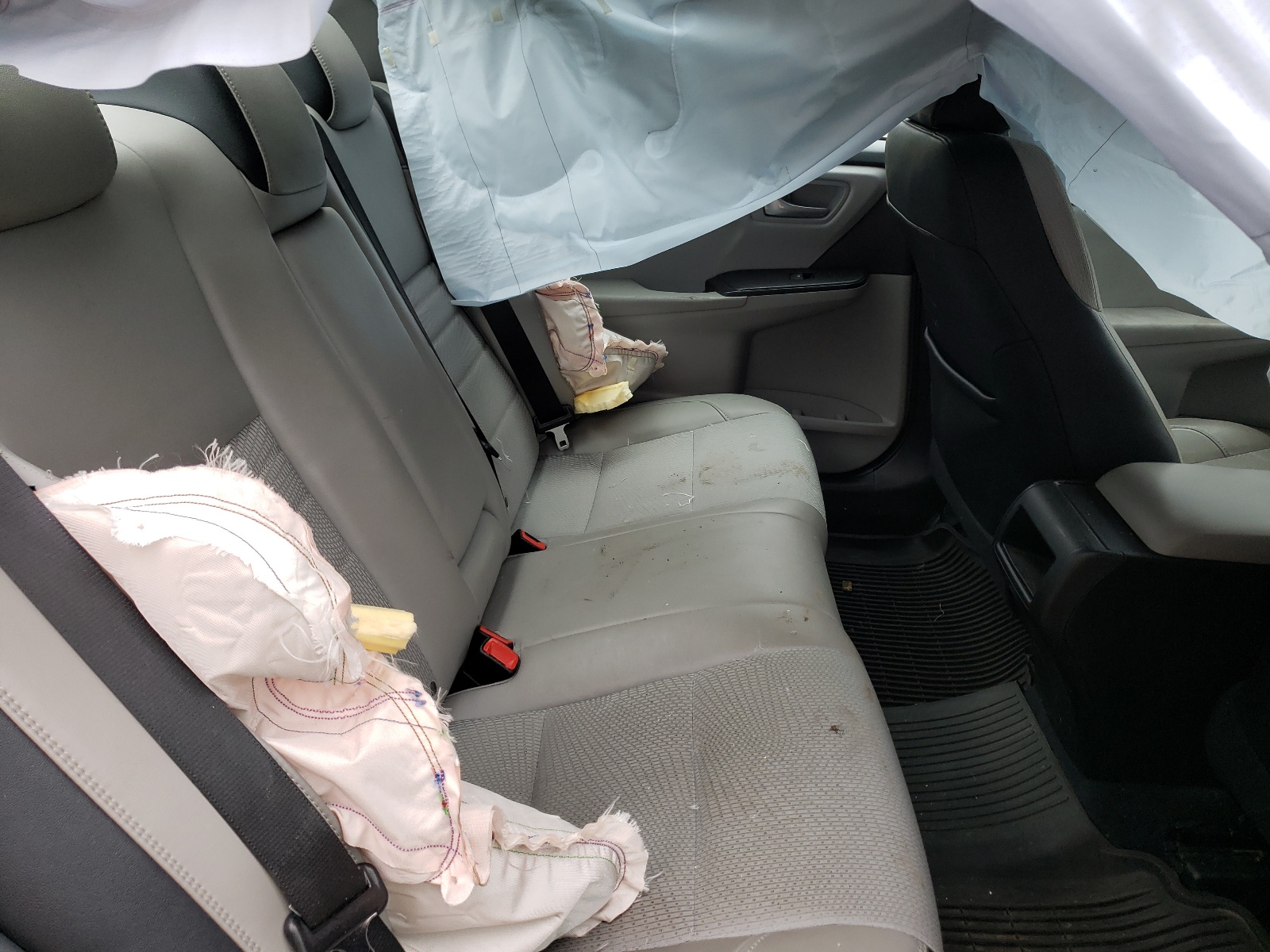 Photo 6 from auction – 2016 TOYOTA CAMRY LE with VIN 4T1BF1FK4GU185397
