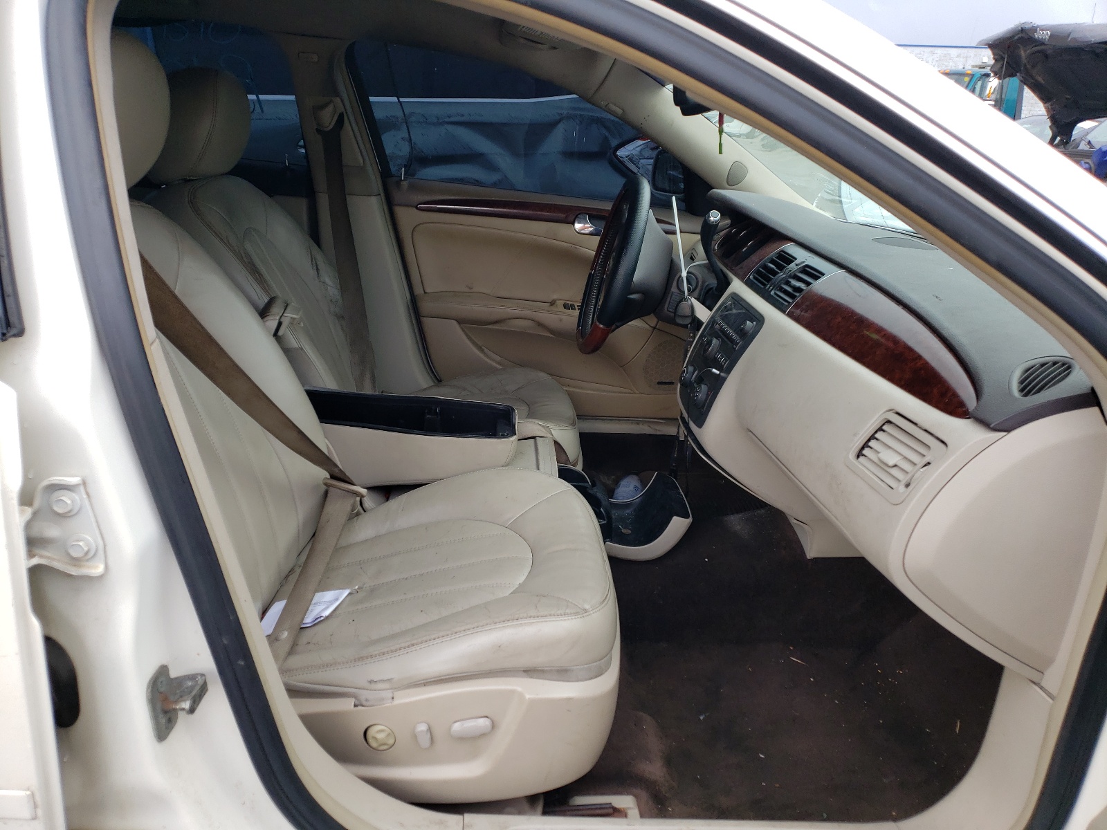 Photo 5 from auction – 2009 BUICK LUCERNE CX with VIN 1G4HD57M29U115360