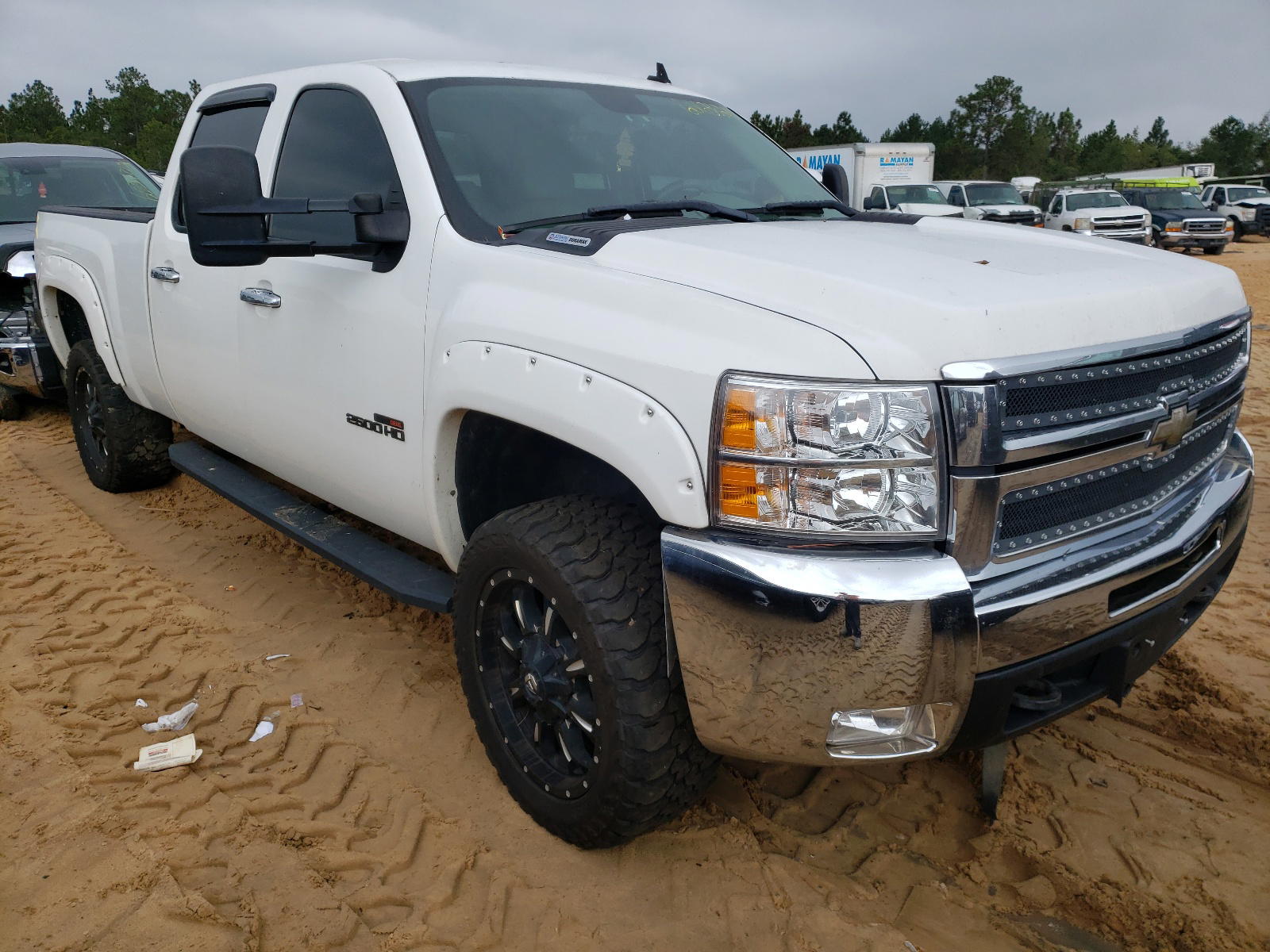 CHEVROLET SILVERADO 2008 with VIN 1GCHK23618F109231 - Photo from auction