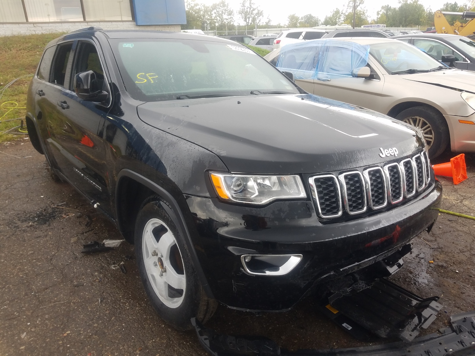 JEEP GRAND CHER 2017 with VIN 1C4RJFAG4HC689053 - Photo from auction