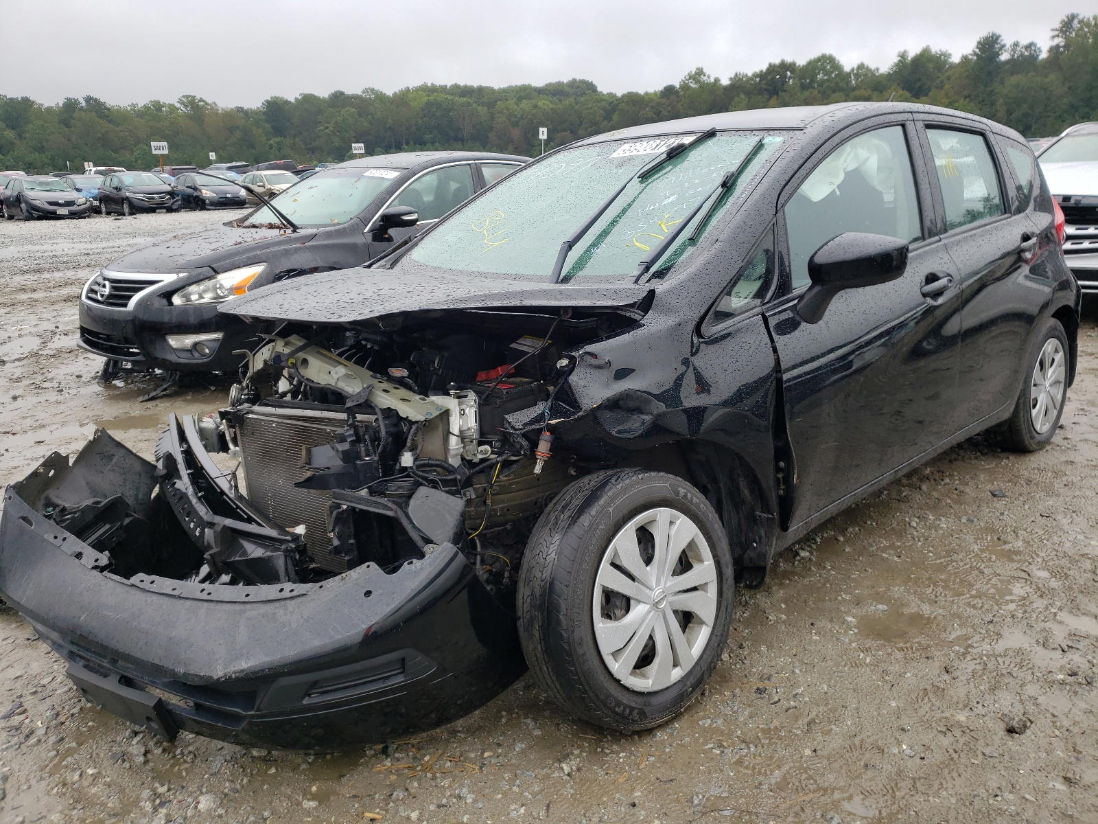 Photo 2 from auction – 2018 NISSAN VERSA NOTE with VIN 3N1CE2CP8JL354097